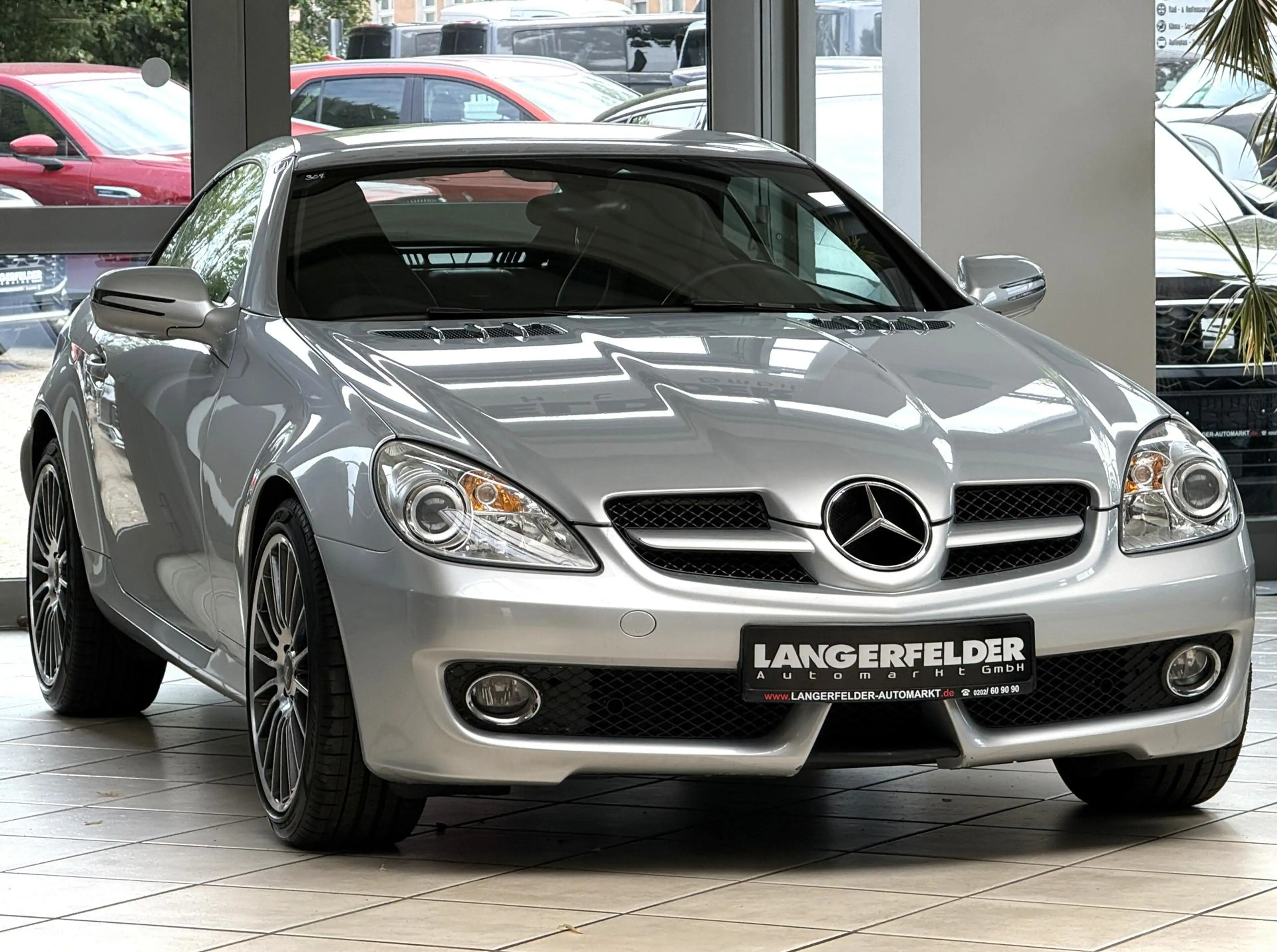Mercedes-Benz SLK 200 SLK 200 Cabrio*AIRSCARF*LEDER*SHZ*KESKIN*el.HTP — photo 2