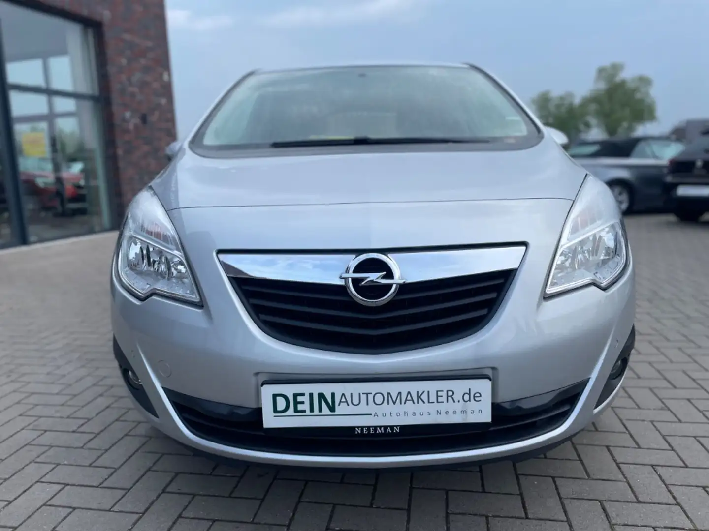 Opel Meriva B 150 Jahre *Klima*AHK*SHZ*Tüv NEU* srebrna - 2