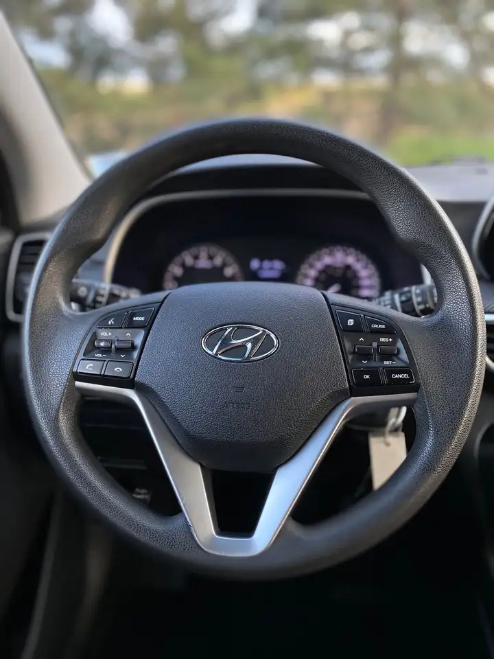 Hyundai TUCSON снимка Hyundai TUCSON