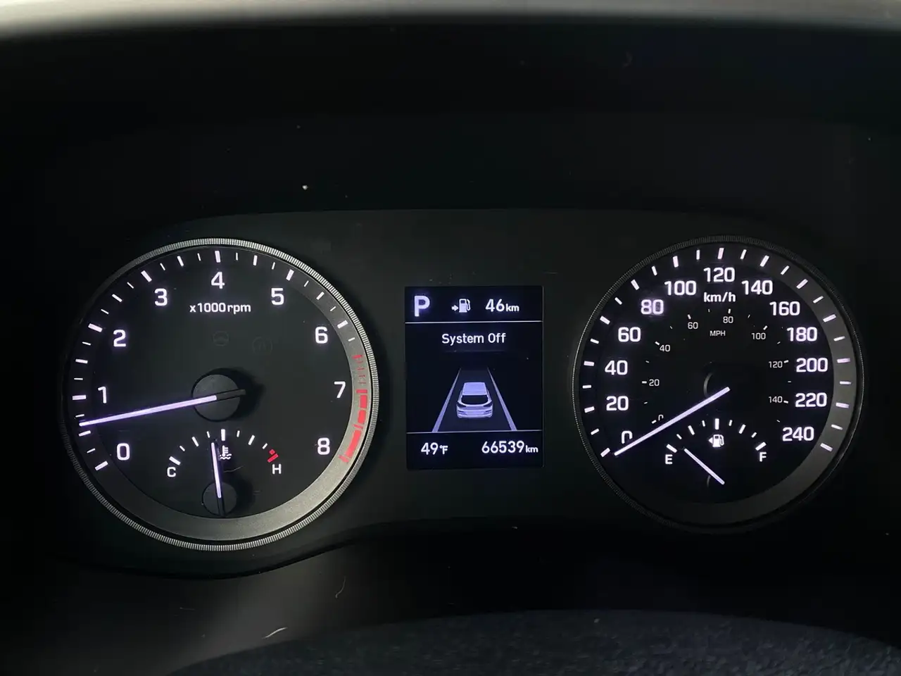 Hyundai TUCSON снимка Hyundai TUCSON