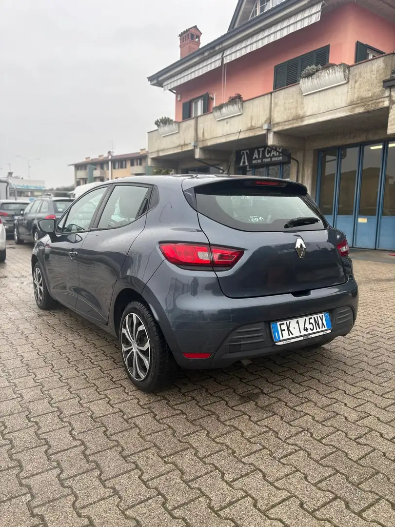 Renault Clio Clio IV 2017 1.5 dci energy Zen 75cv Gris - 2