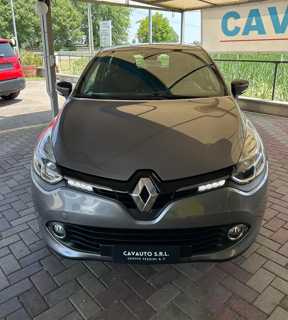 Renault Clio dCi 8V 90CV Start&Stop 5 porte Energy Intens Grigio - 2