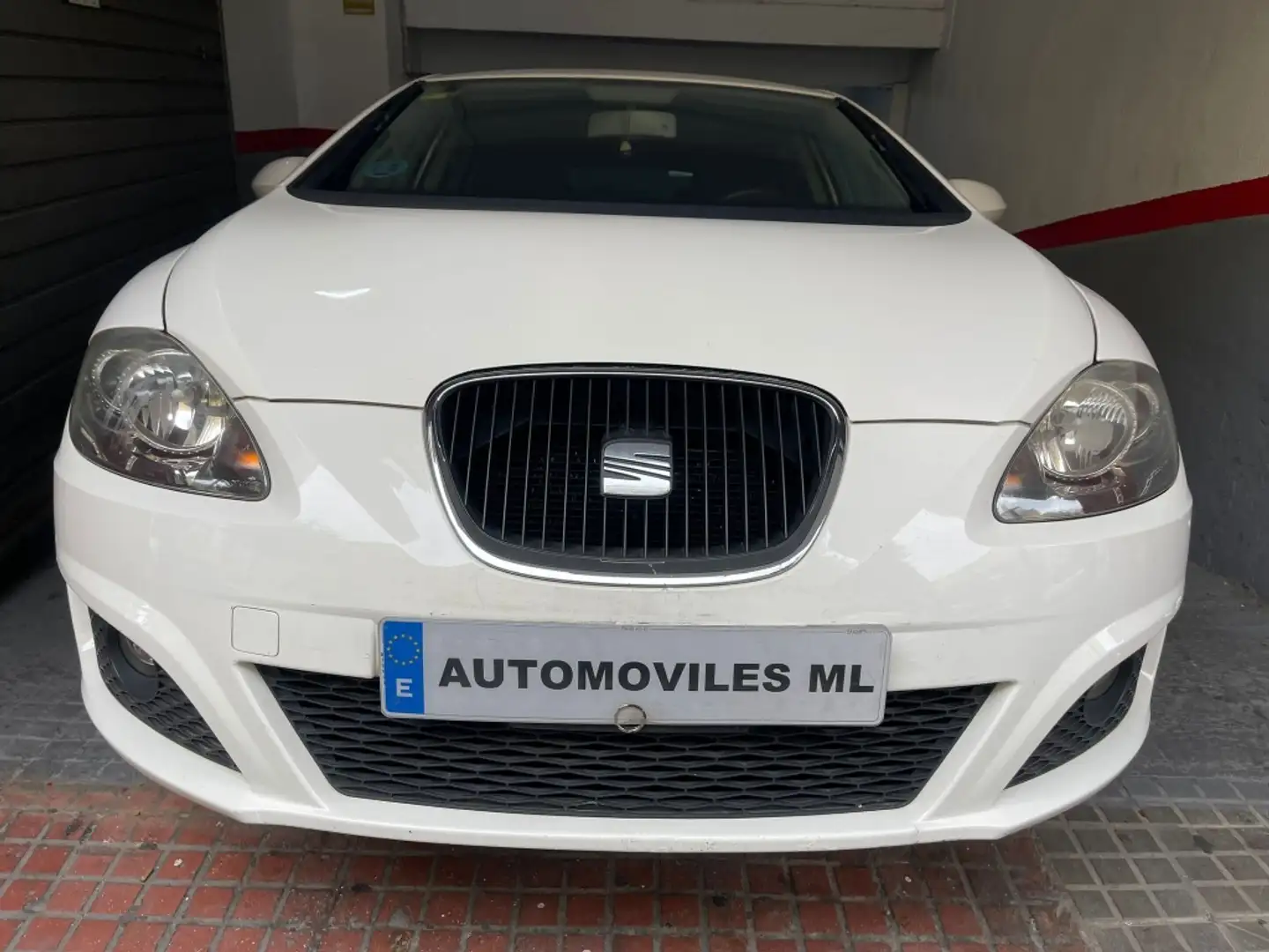 SEAT Leon 1.4 TSI Reference Blanc - 2