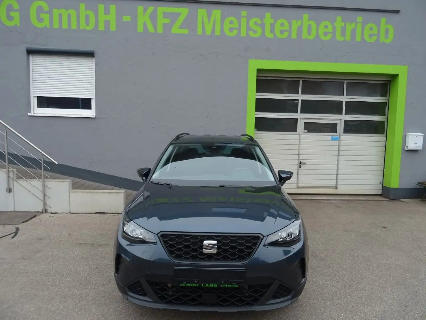 SEAT Arona 1,0 Style #SHZ #LED #PDC #NAVI Gris - 2