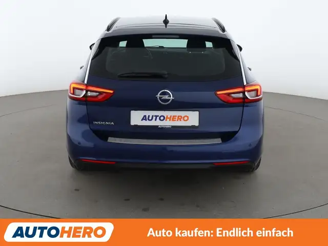 Opel Insignia view 5