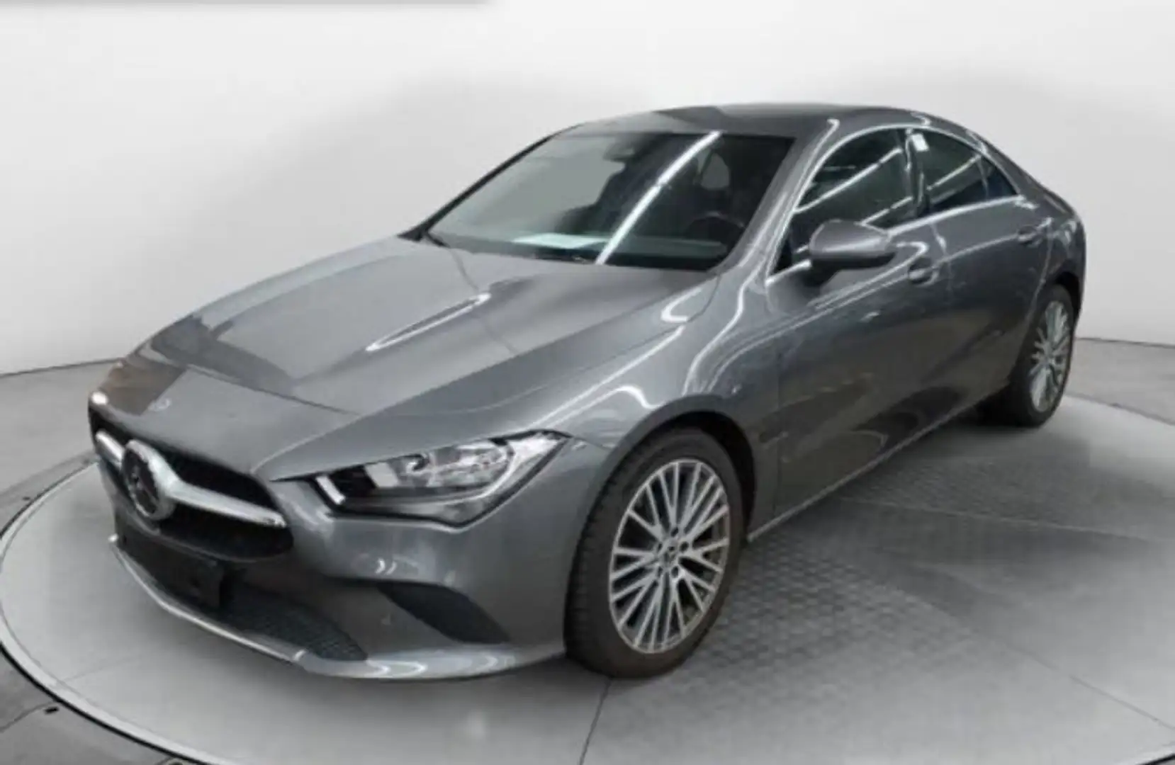 Mercedes-Benz CLA 180 *MBUX*AKTI.SPURHALT.* Gris - 1