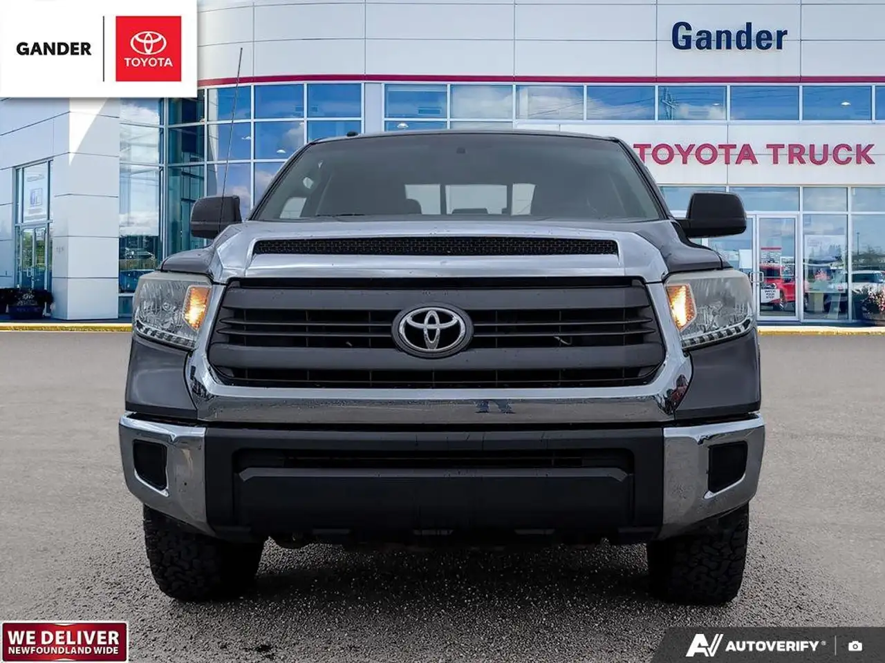 Toyota Tundra снимка Toyota Tundra