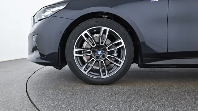 BMW 520 d xDrive Ansicht 11