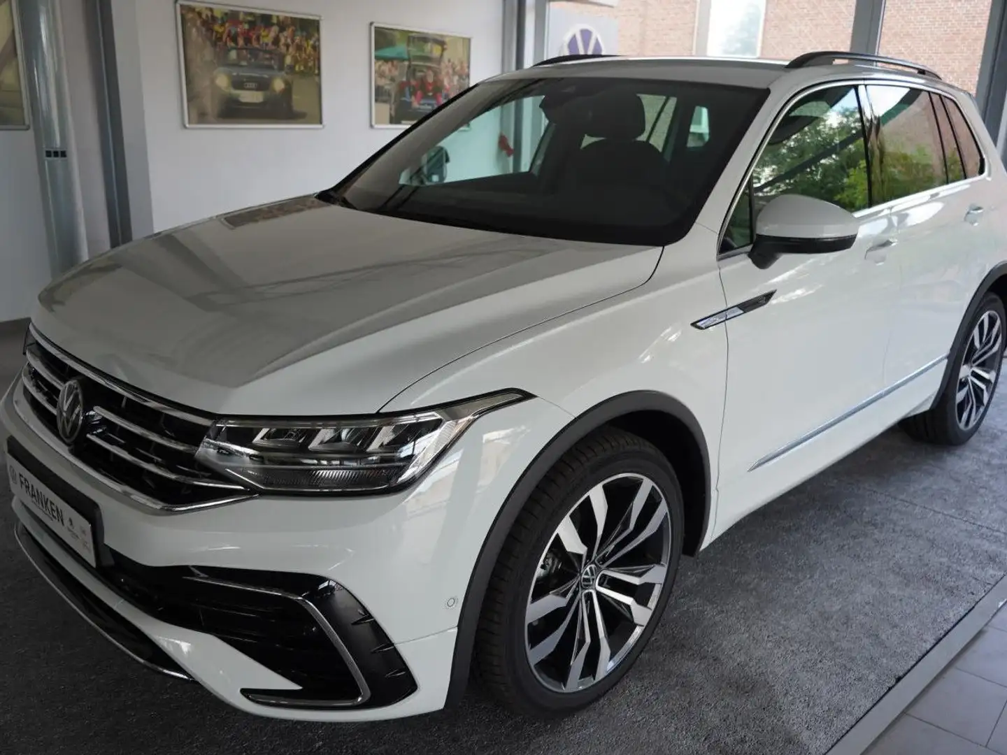 Volkswagen Tiguan R-Line TSI DSG 360 ?KAMERA AHK E-KLAPPE DCC Weiß - 2