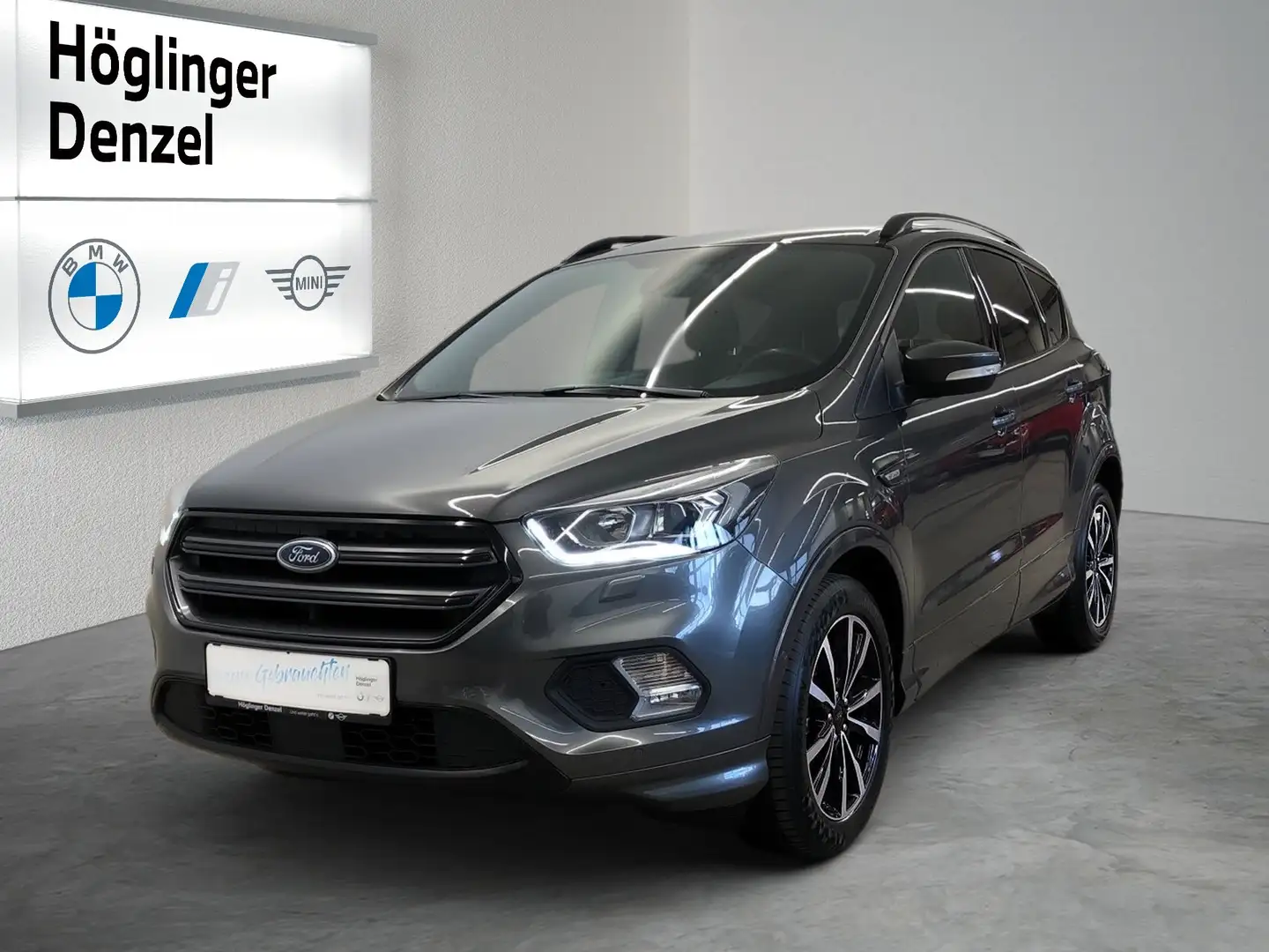 Ford Kuga 1,5 TDCi ST-Line Start/St Blau - 1
