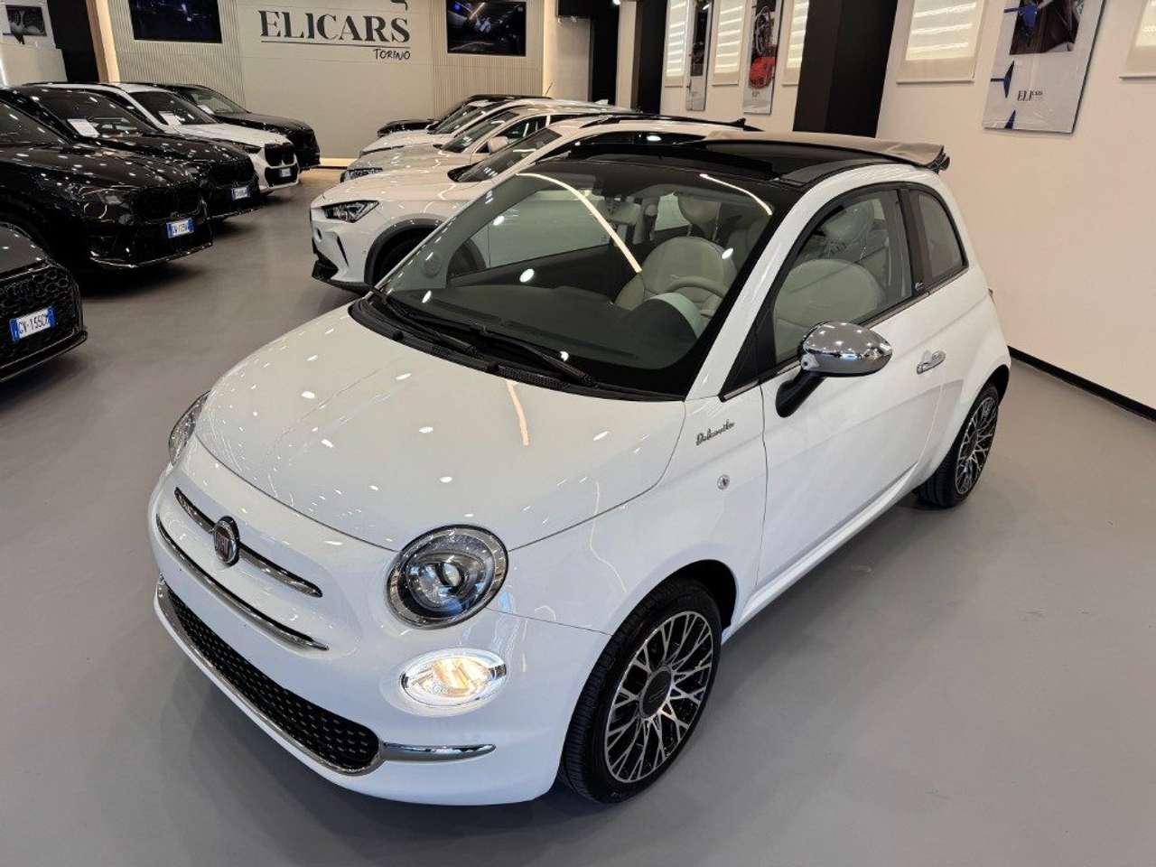Fiat 500 C 1.0 Hybrid Dolcevita NAVI + POLTRONA FRAU