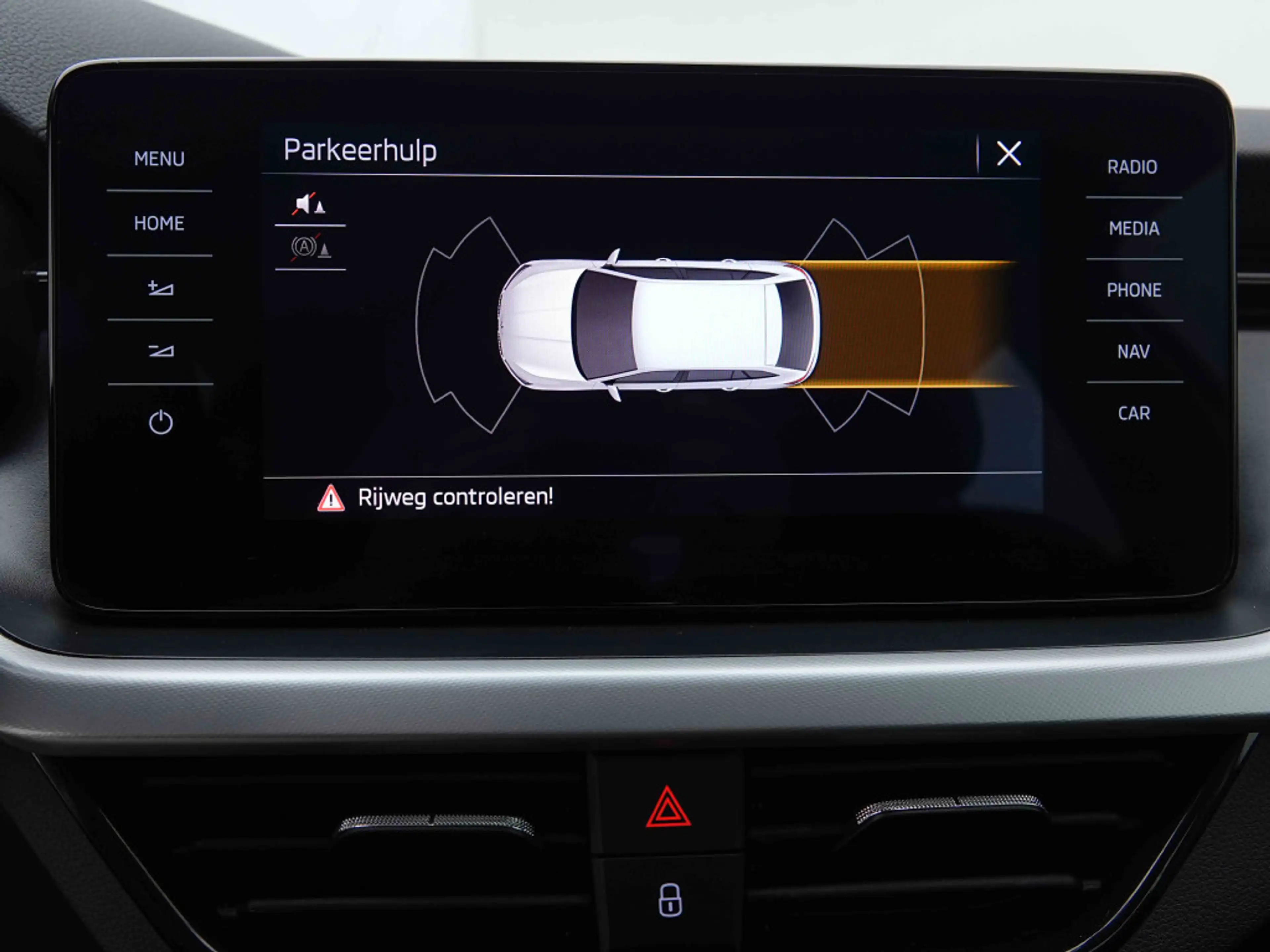 Skoda Scala 1.0 TSi AUT 110 Ambition | GPS | Adaptive Cruise | LED — photo 12