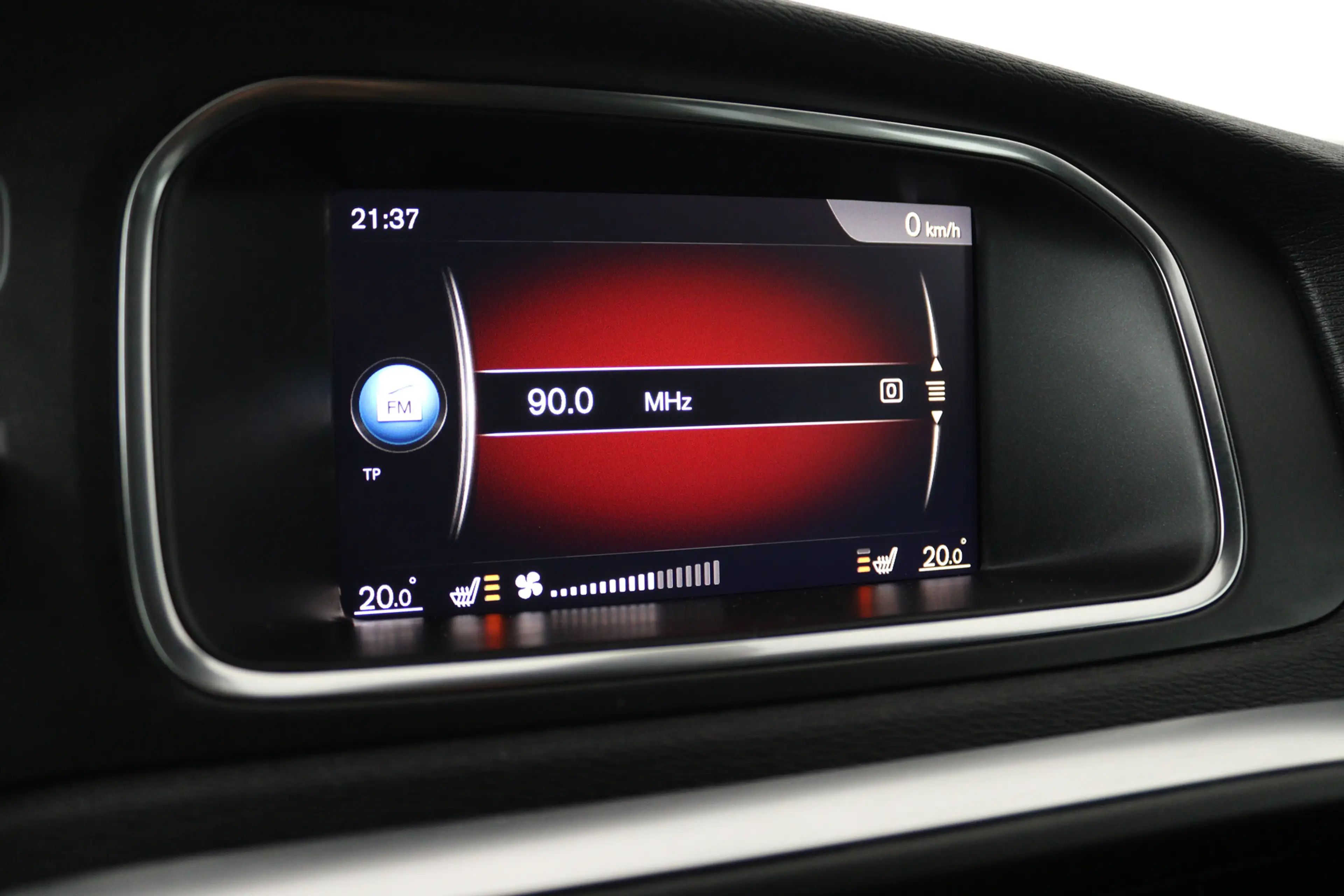 Volvo V40 2.0 T4 Business Sport (STOELVERWARMING, CRUISE CON — photo 18