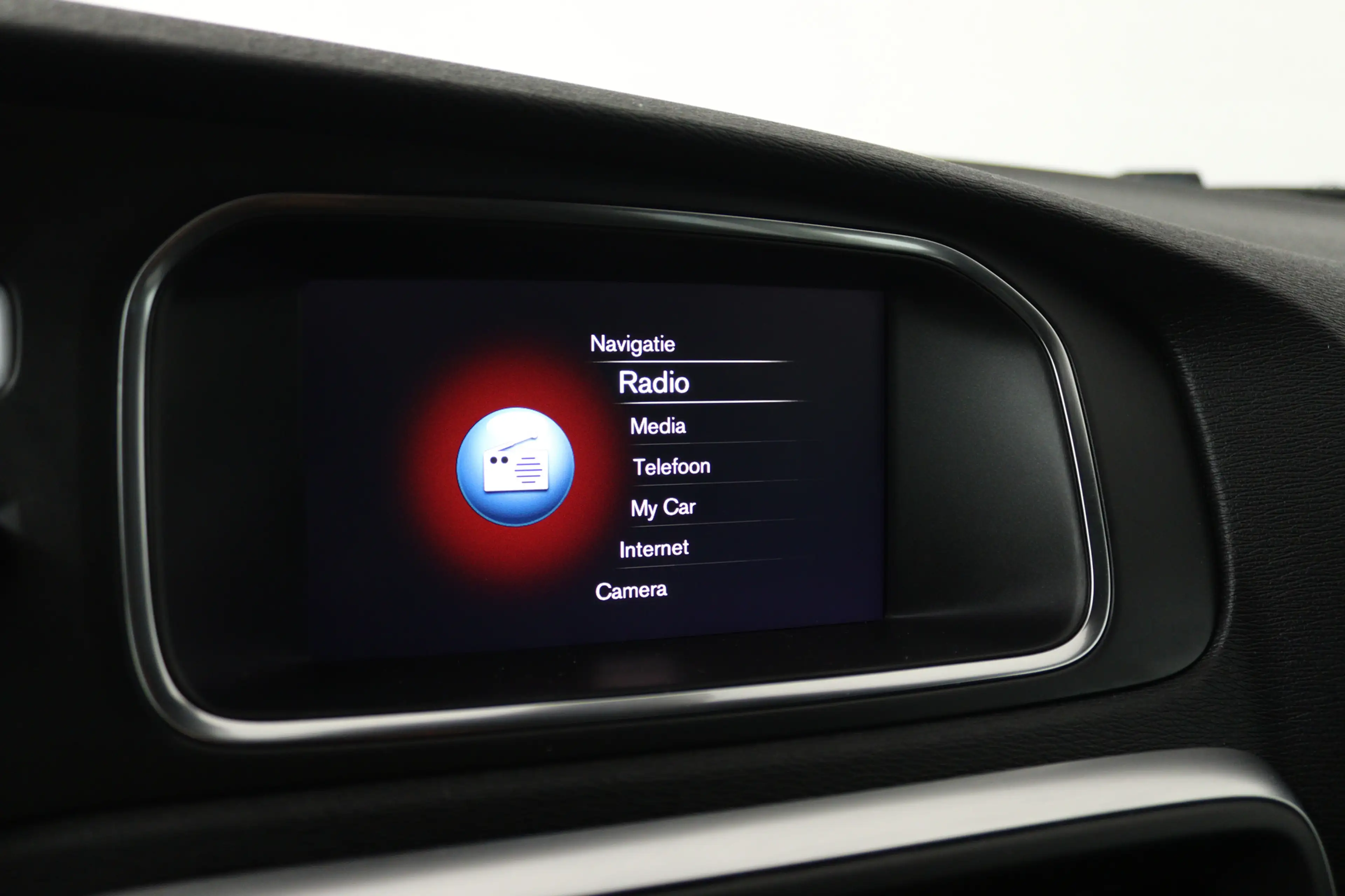 Volvo V40 2.0 T4 Business Sport (STOELVERWARMING, CRUISE CON — photo 19