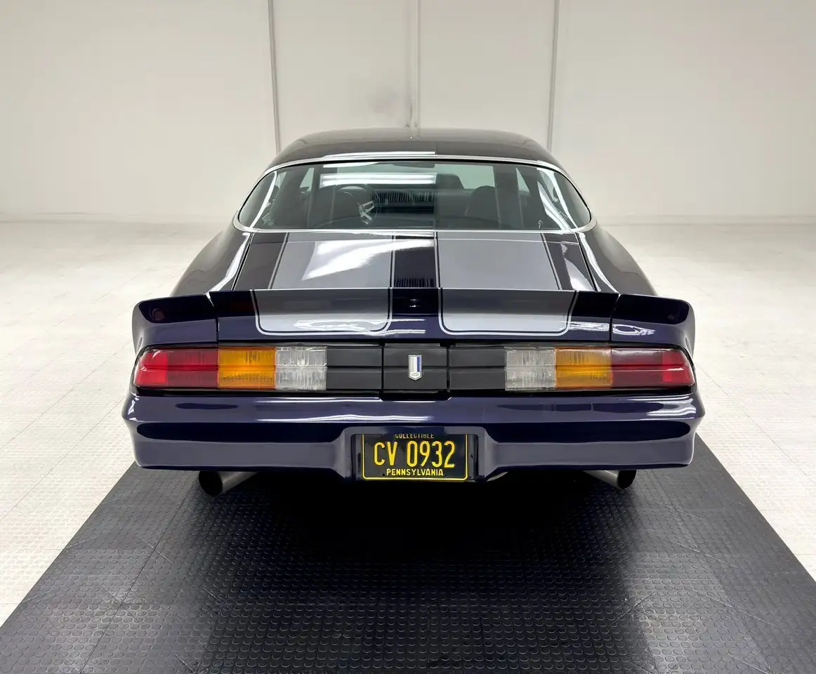 Chevrolet Camaro Z28 Hardtop, foto 4