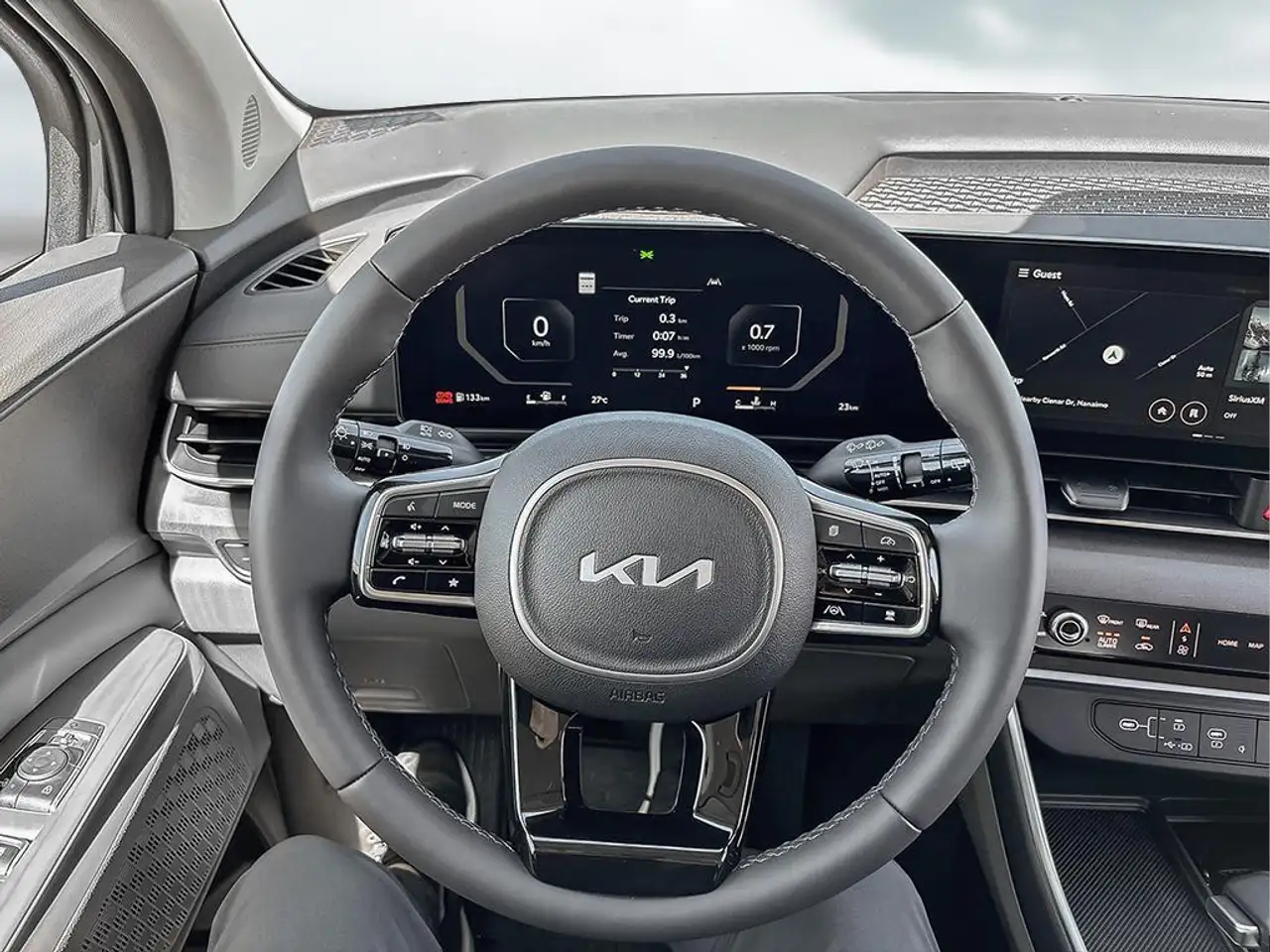 Kia Carnival снимка Kia Carnival
