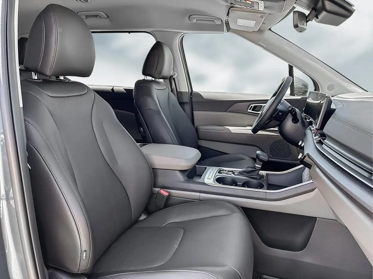 Kia Carnival снимка Kia Carnival