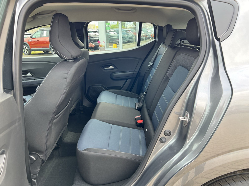 Dacia Sandero TCe 100 Journey SHZ RFK PDC LED — photo 7