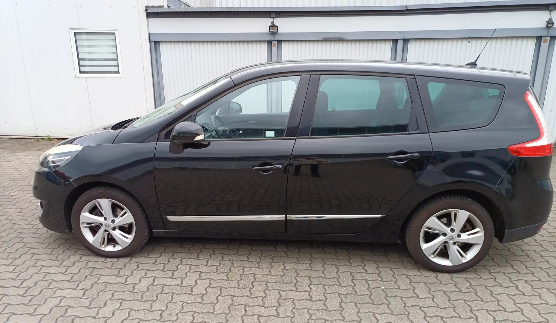 Renault Grand Scenic Grand Scenic Energy dCi 110 Start Schwarz - 1