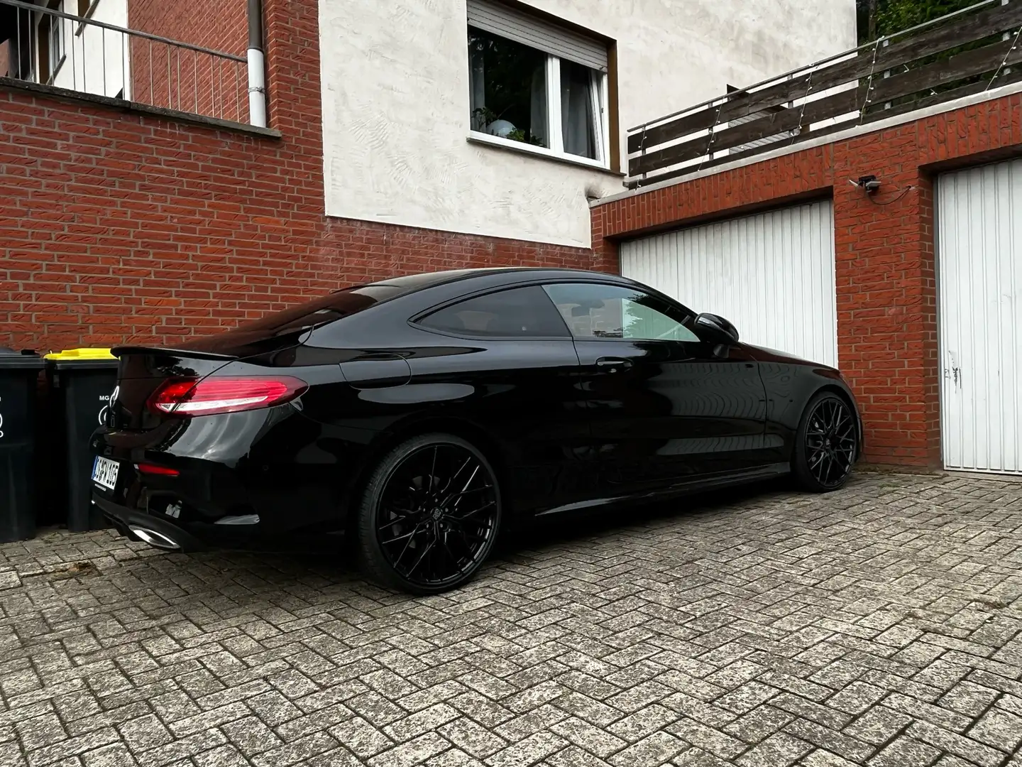 Mercedes-Benz C 200 AMG Line Night /9G/ Ambiente / WideScreen / 20 Zo. Schwarz - 2