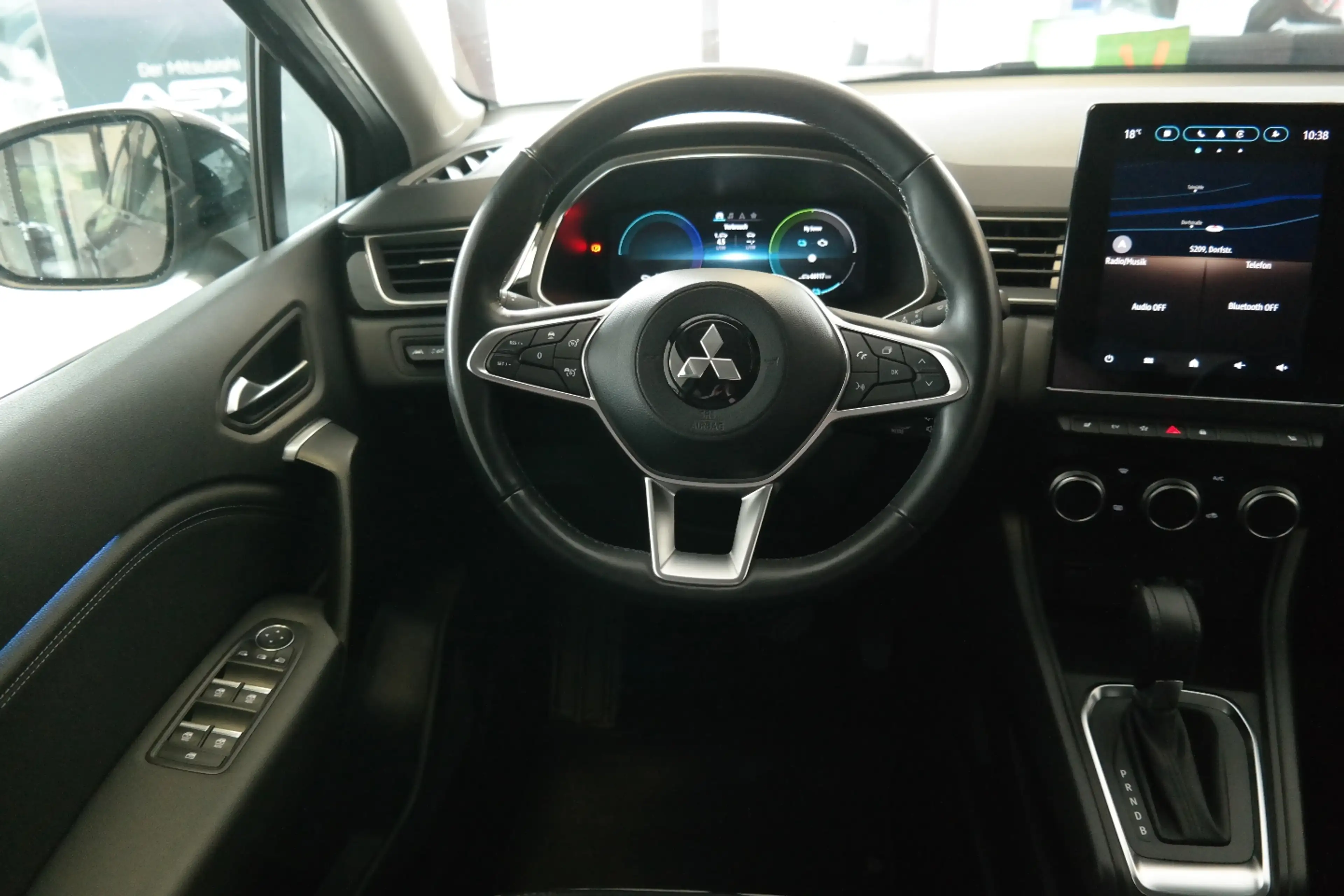 Mitsubishi ASX Intro Edition 1.6 Hybrid — photo 15