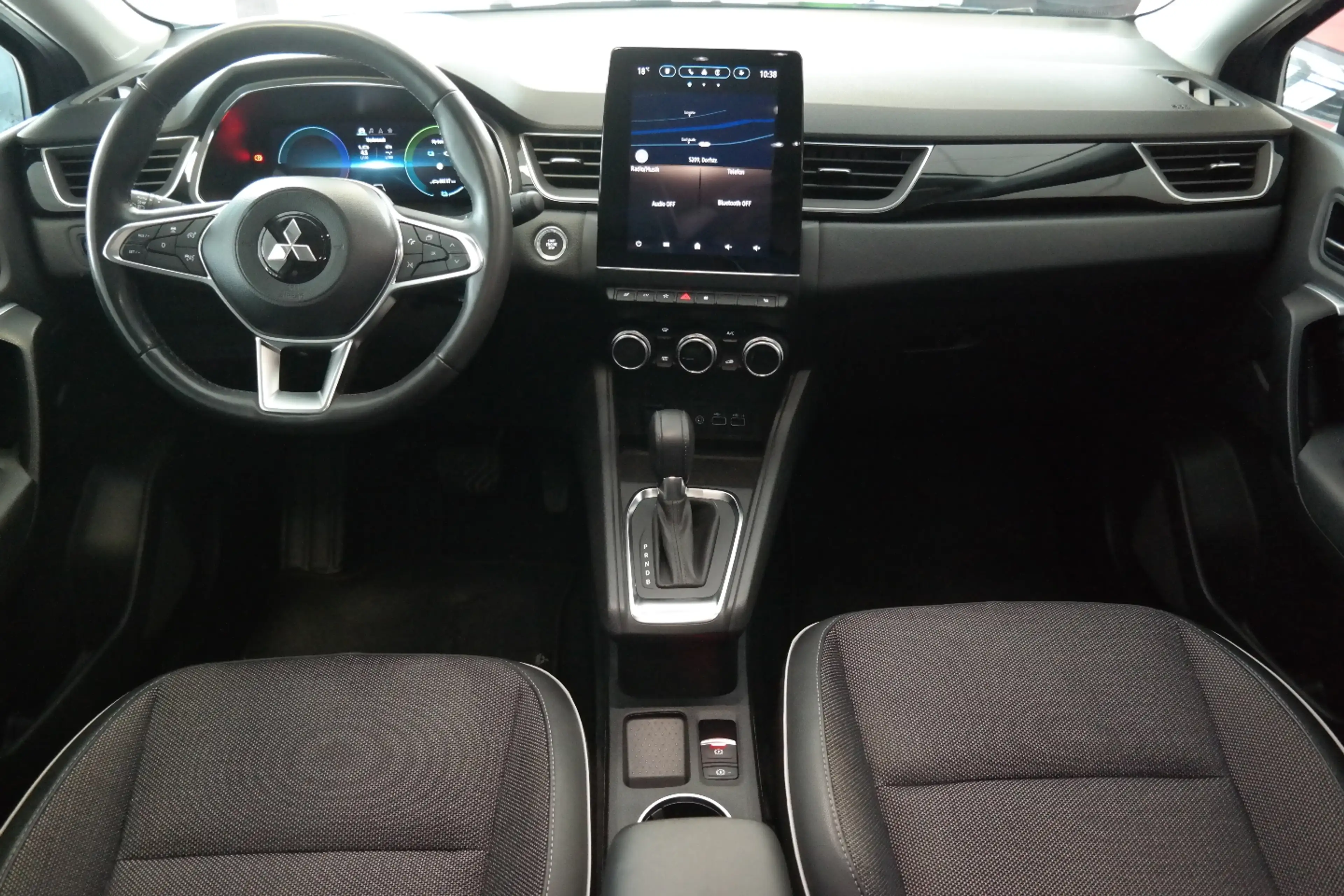 Mitsubishi ASX Intro Edition 1.6 Hybrid — photo 14