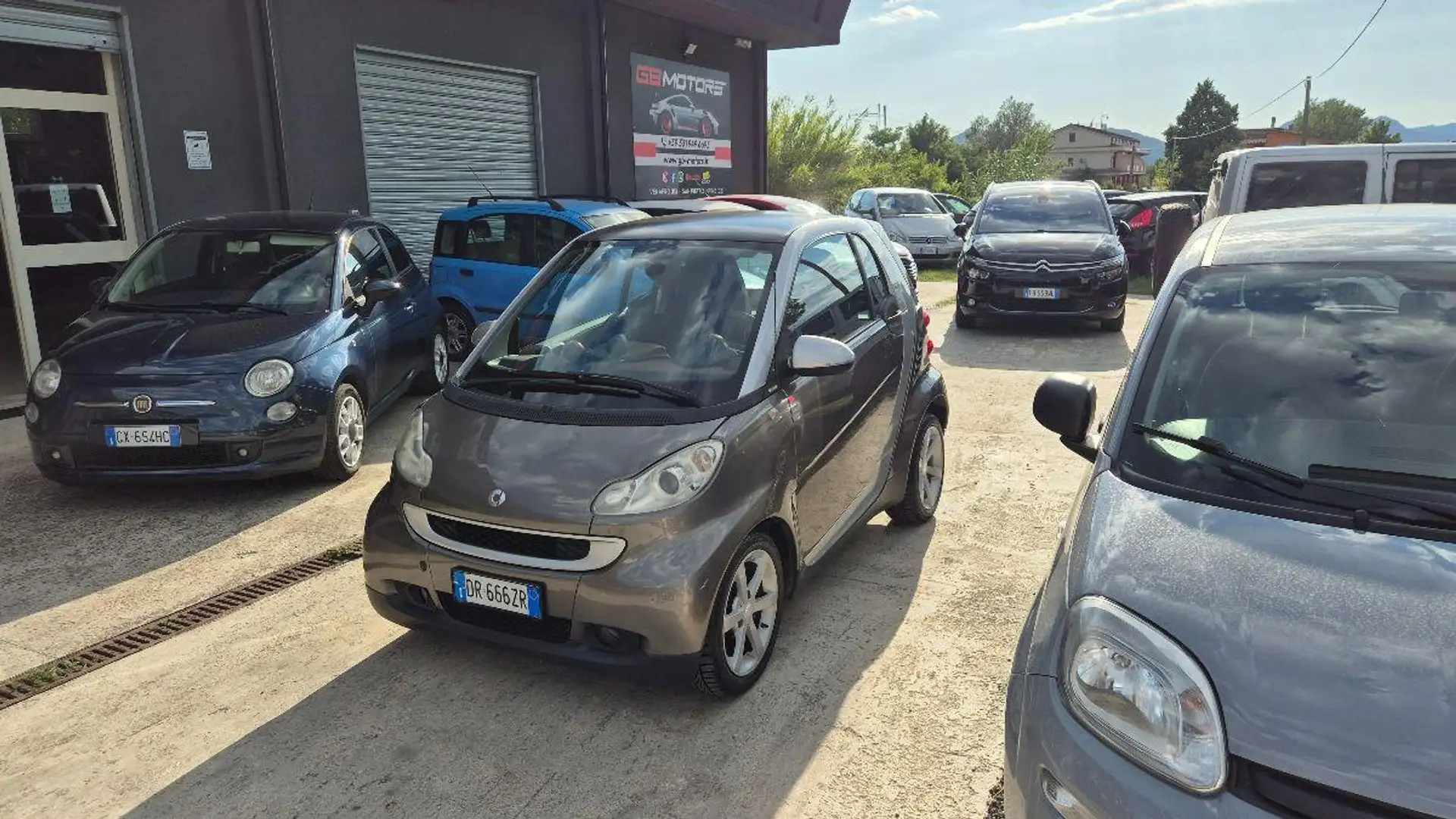 smart forTwo 1000 52 kW MHD coupÃ© pure Bianco - 2