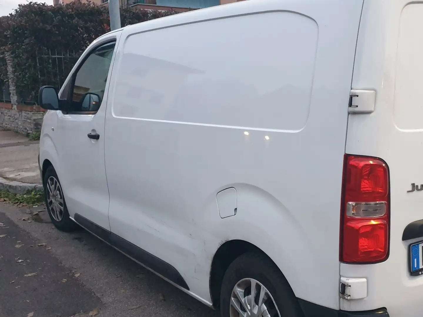 Citroen Jumpy 2.0 hdi 120cv Bianco - 2