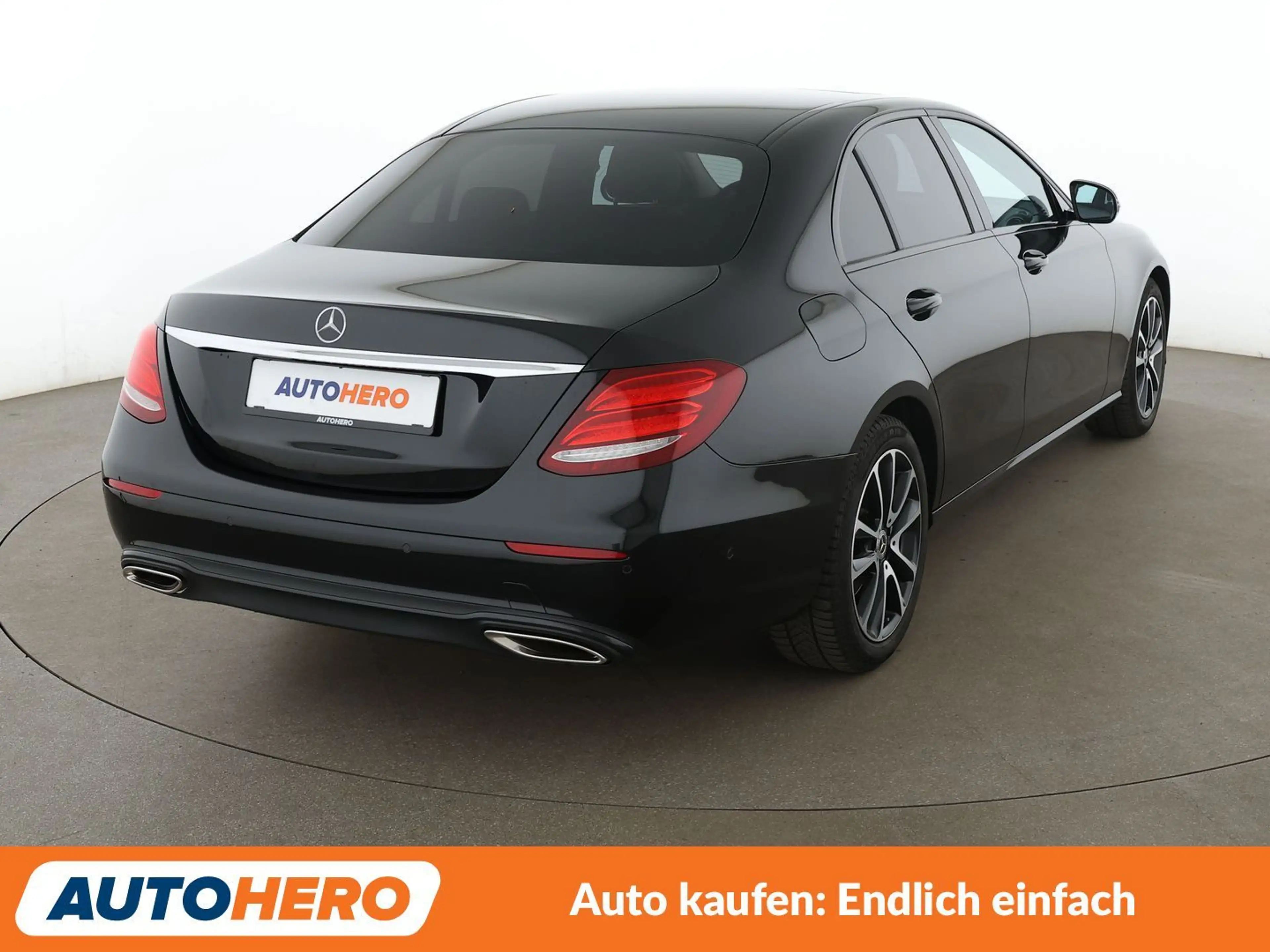 Mercedes-Benz E 200 E 200 Avantgarde Aut.*NAVI*LED*TEMPO* — photo 6