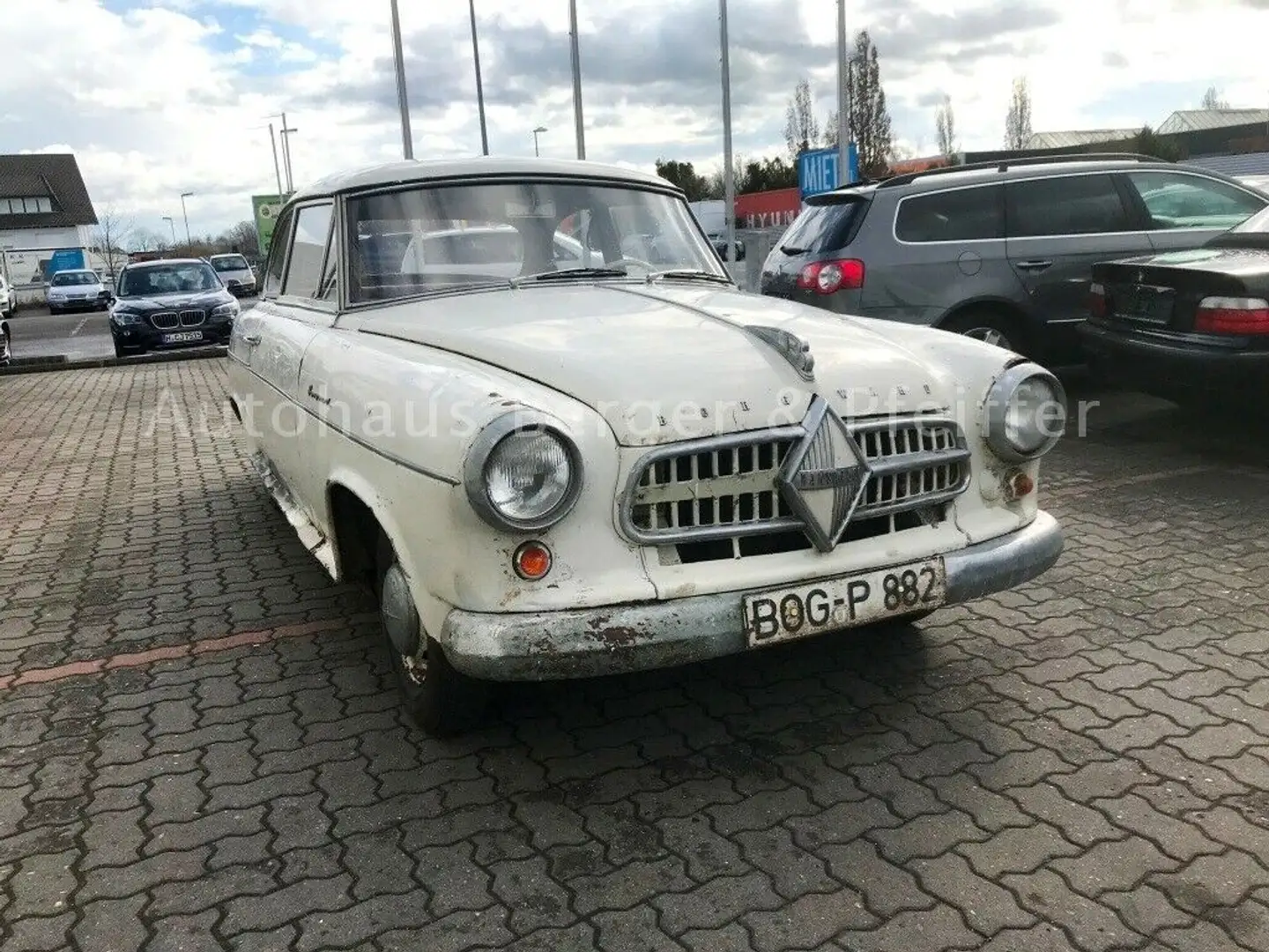 Borgward Isabella Hansa 1500 Scheunenfund Motor läuft Blanco - 1