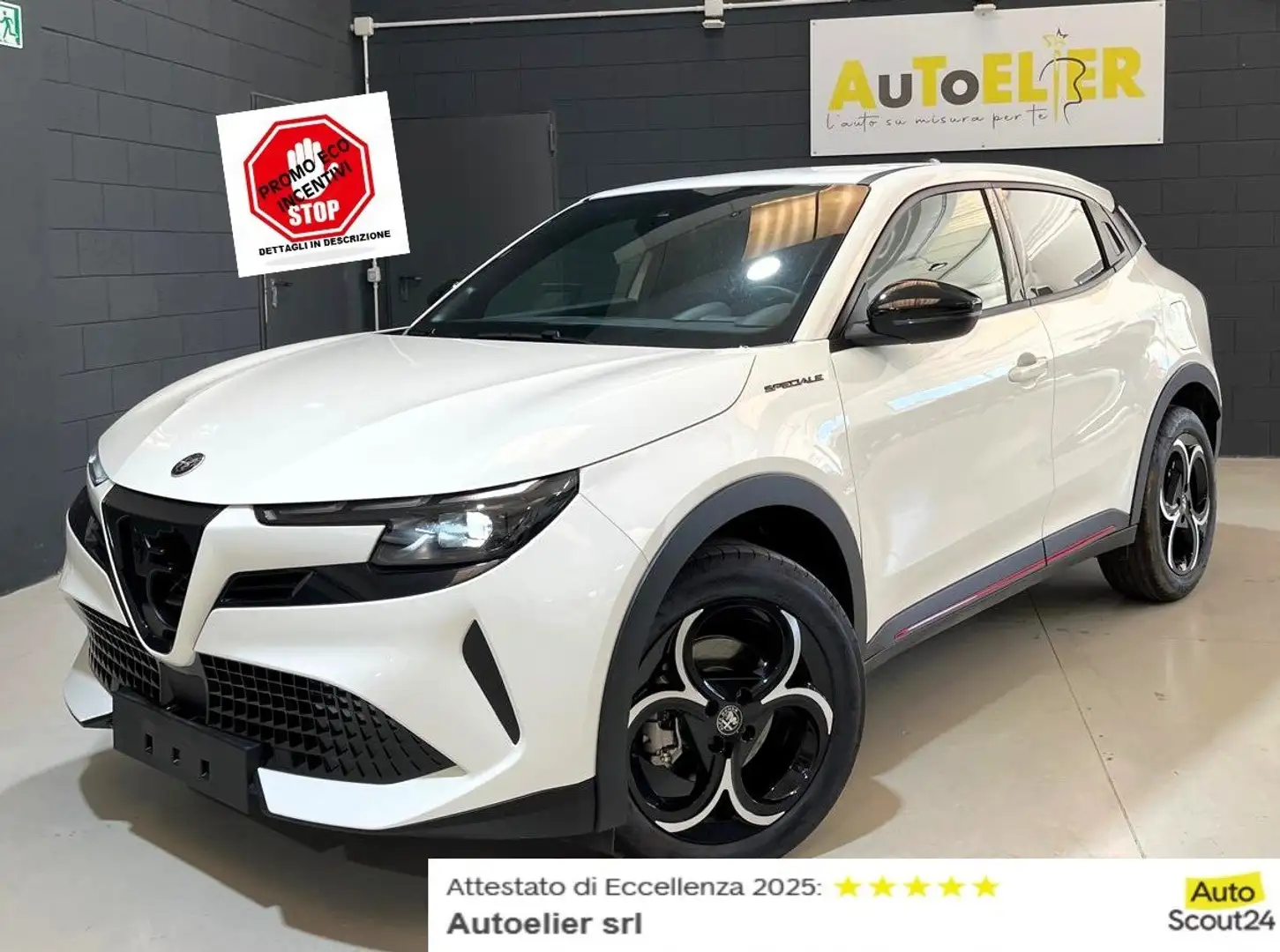 Alfa Romeo Junior 1.2 EAT6 MHEV SPECIALE 136 CV Blanco - 1