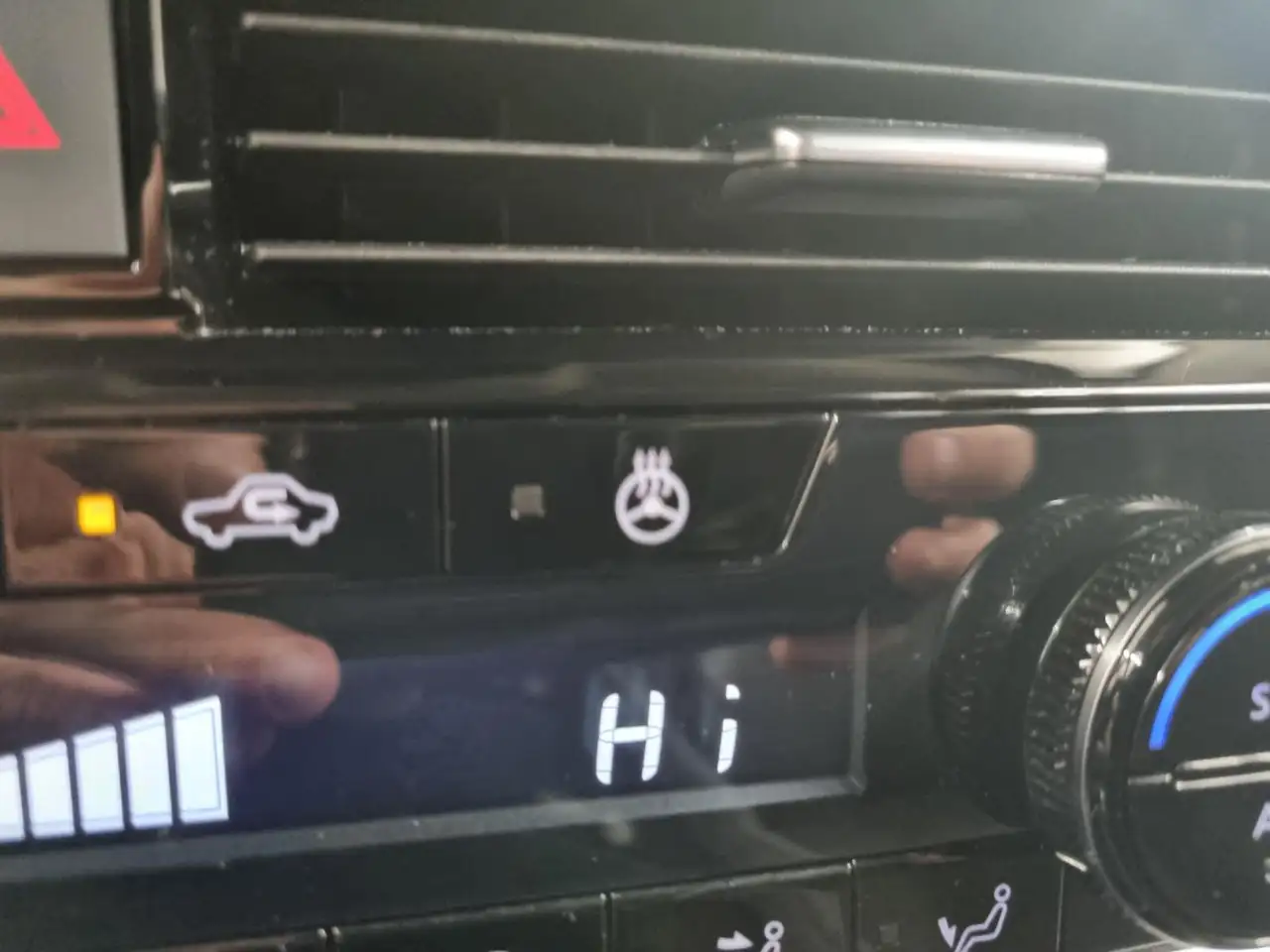 Nissan X-Trail e-Power e-4orce 4WD 7 posti N-Connecta 16