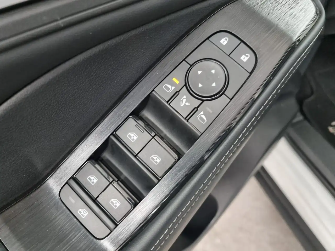 Nissan X-Trail e-Power e-4orce 4WD 7 posti N-Connecta 25