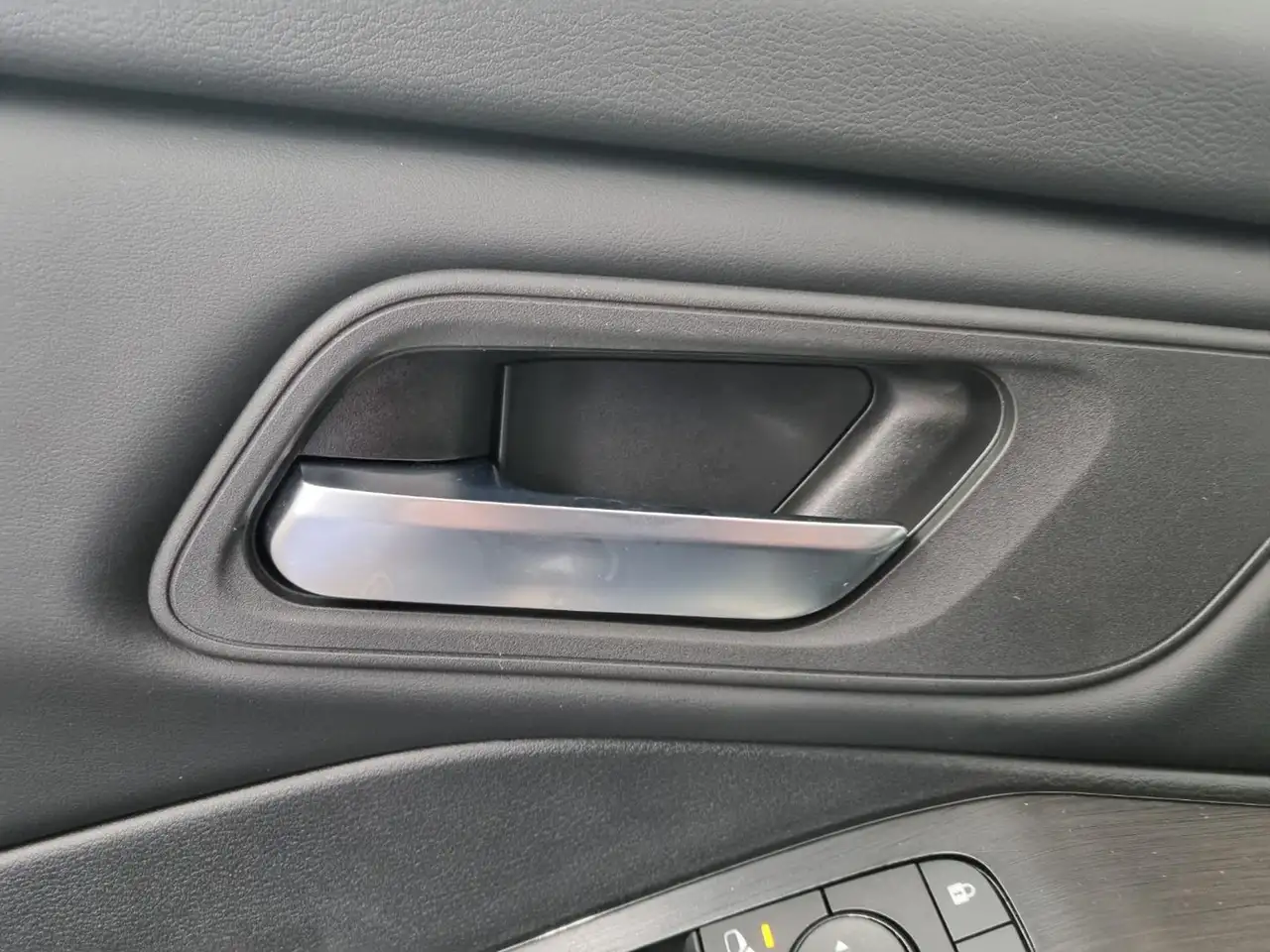 Nissan X-Trail e-Power e-4orce 4WD 7 posti N-Connecta 26