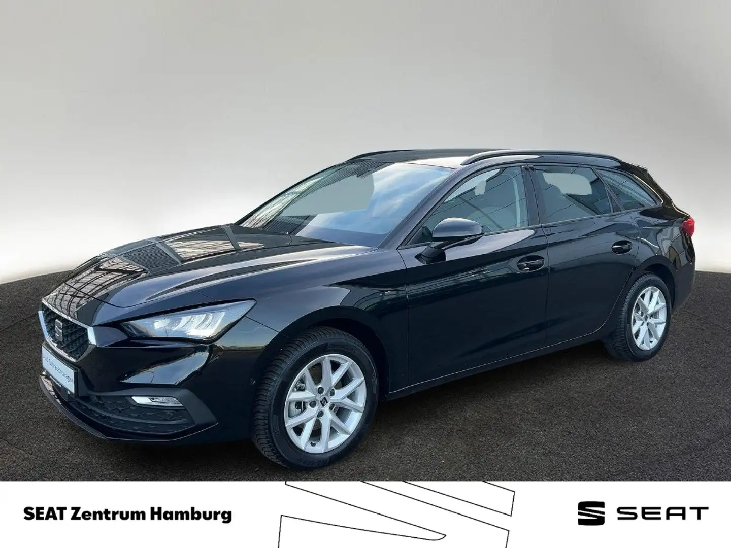 SEAT Leon Sportstourer 1.5 eTSI Road Edition DSG Virt Schwarz - 1