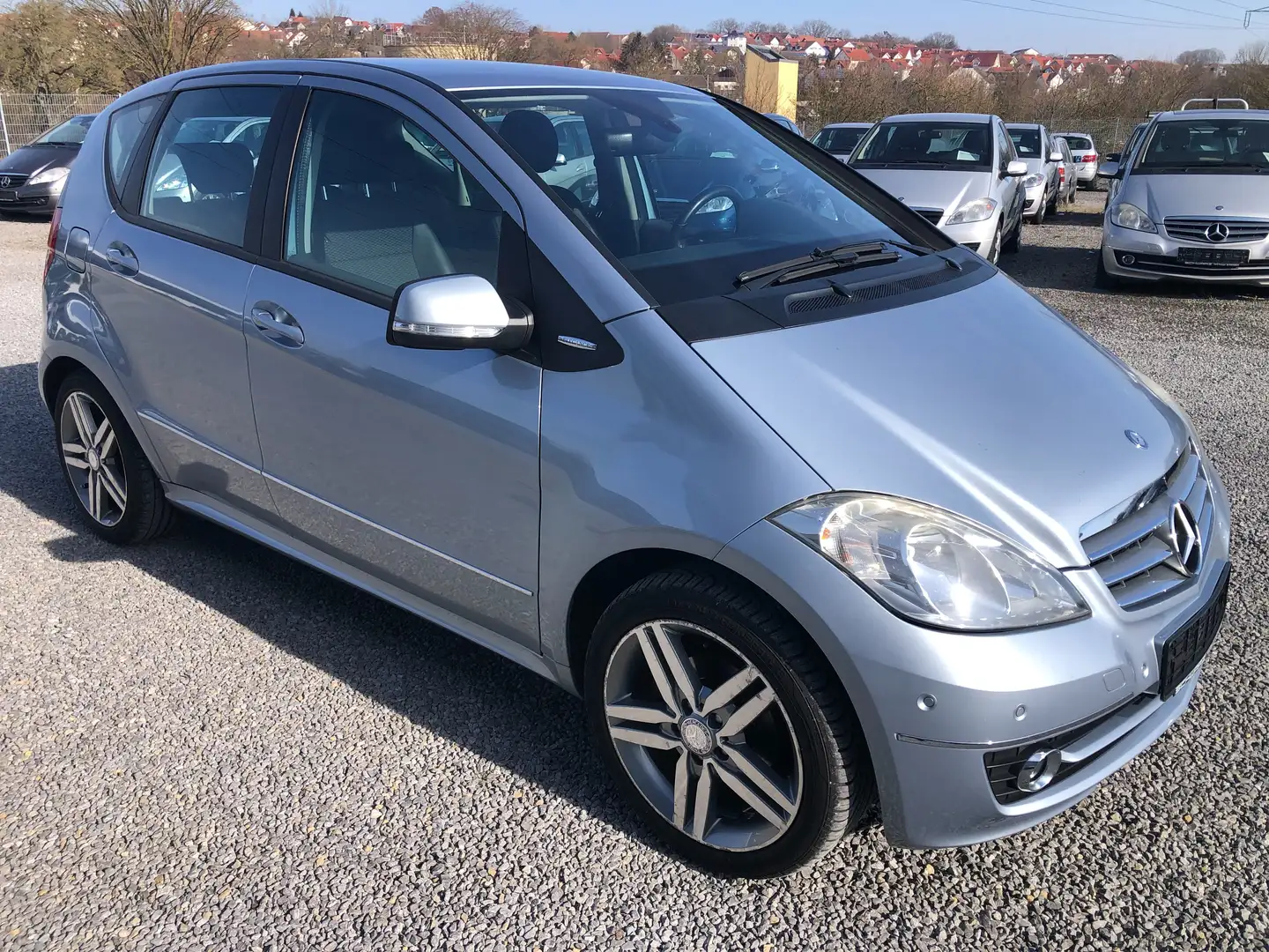Mercedes-Benz A 200 Autotronic ELEGANCE*Park-Assistent*Standheizung*2. Blu/Azzurro - 2