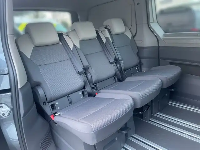 Volkswagen Unknown Model view 9