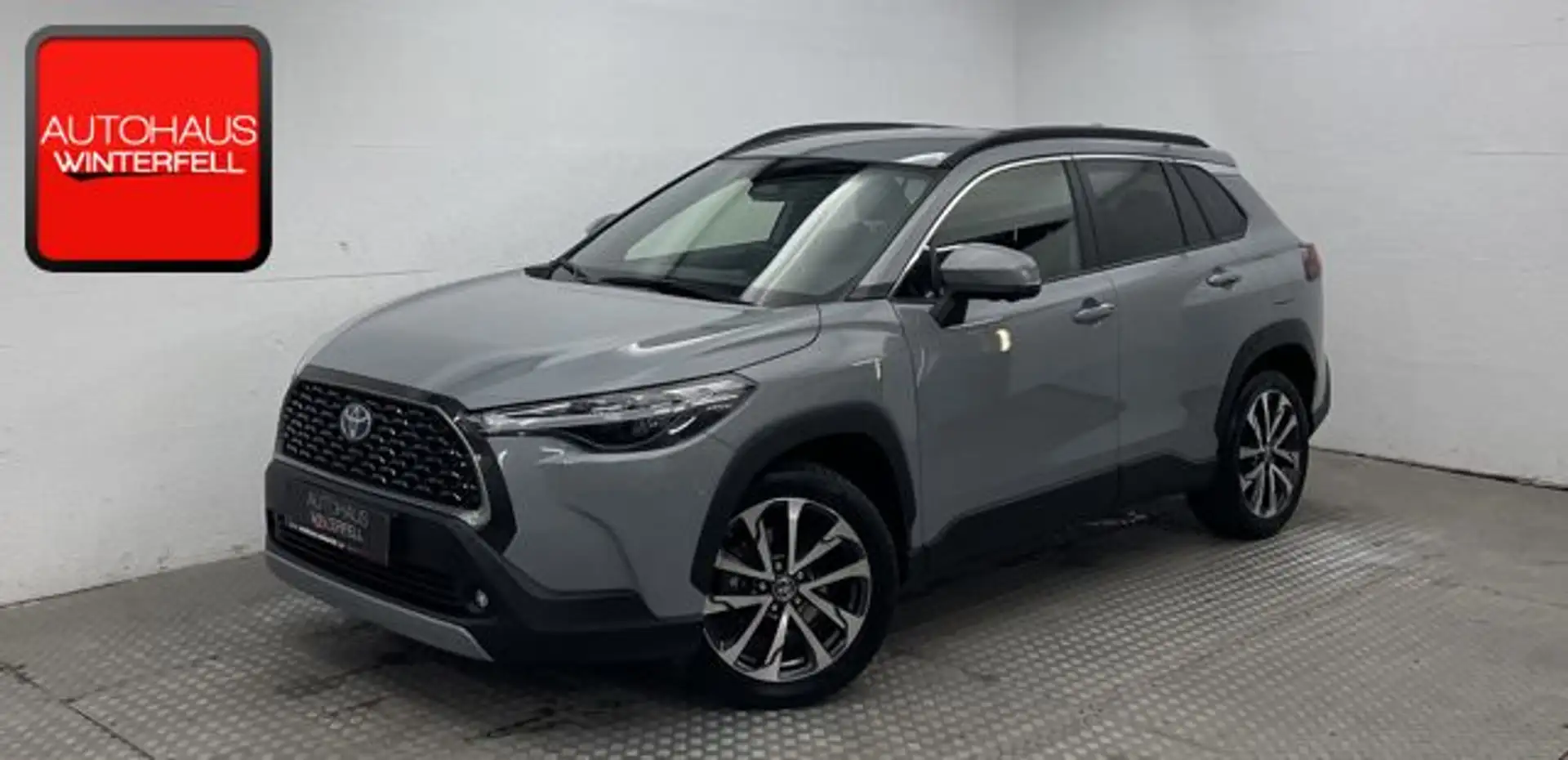 Toyota Corolla Cross HYBRID 2.0 VVT-I Lounge KAMERA+ACC Grau - 1