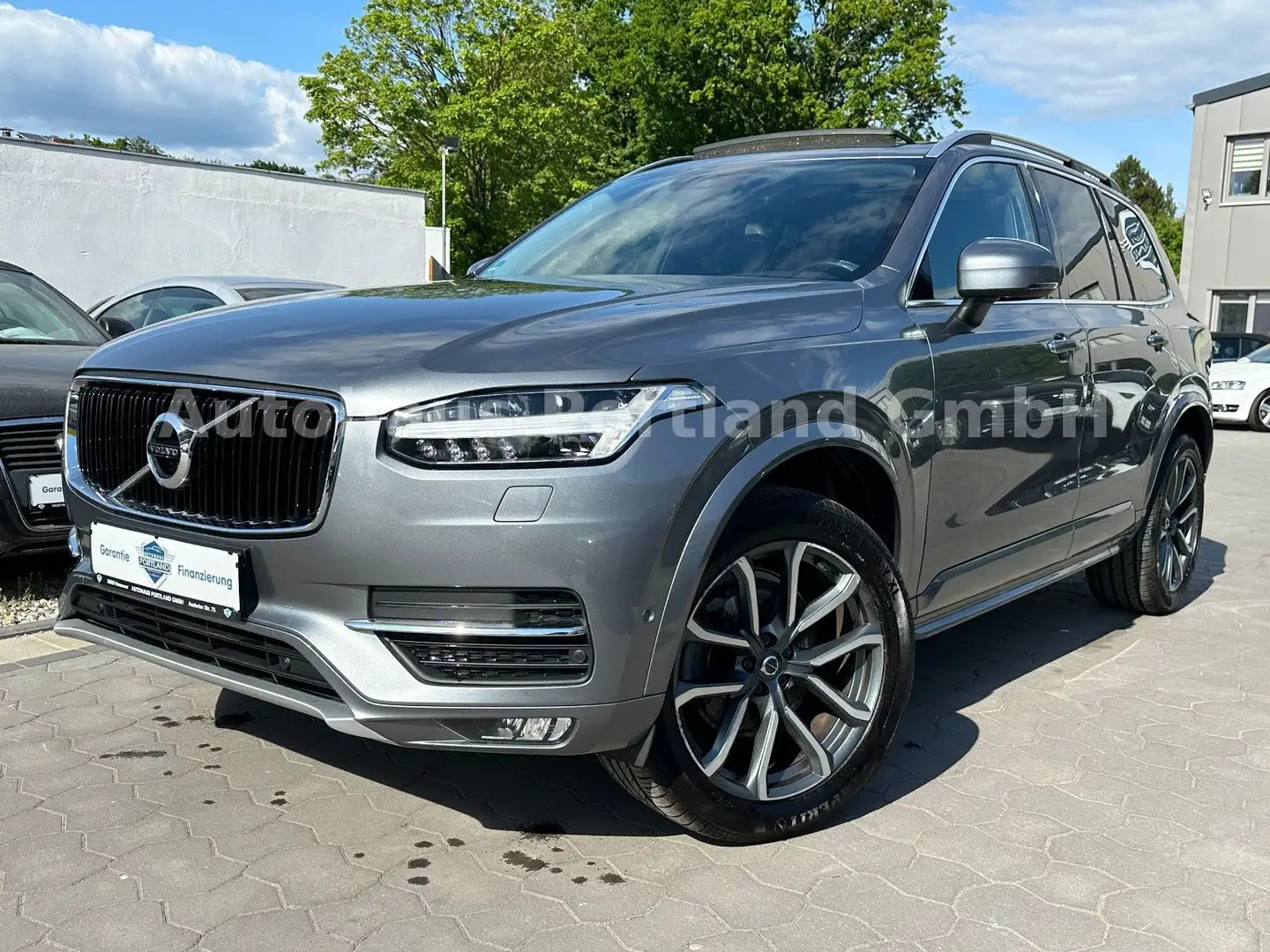 Volvo XC90 Momentum AWD/VOLL/S-Heft/Parkpilot/Pano/ACC Grau - 2
