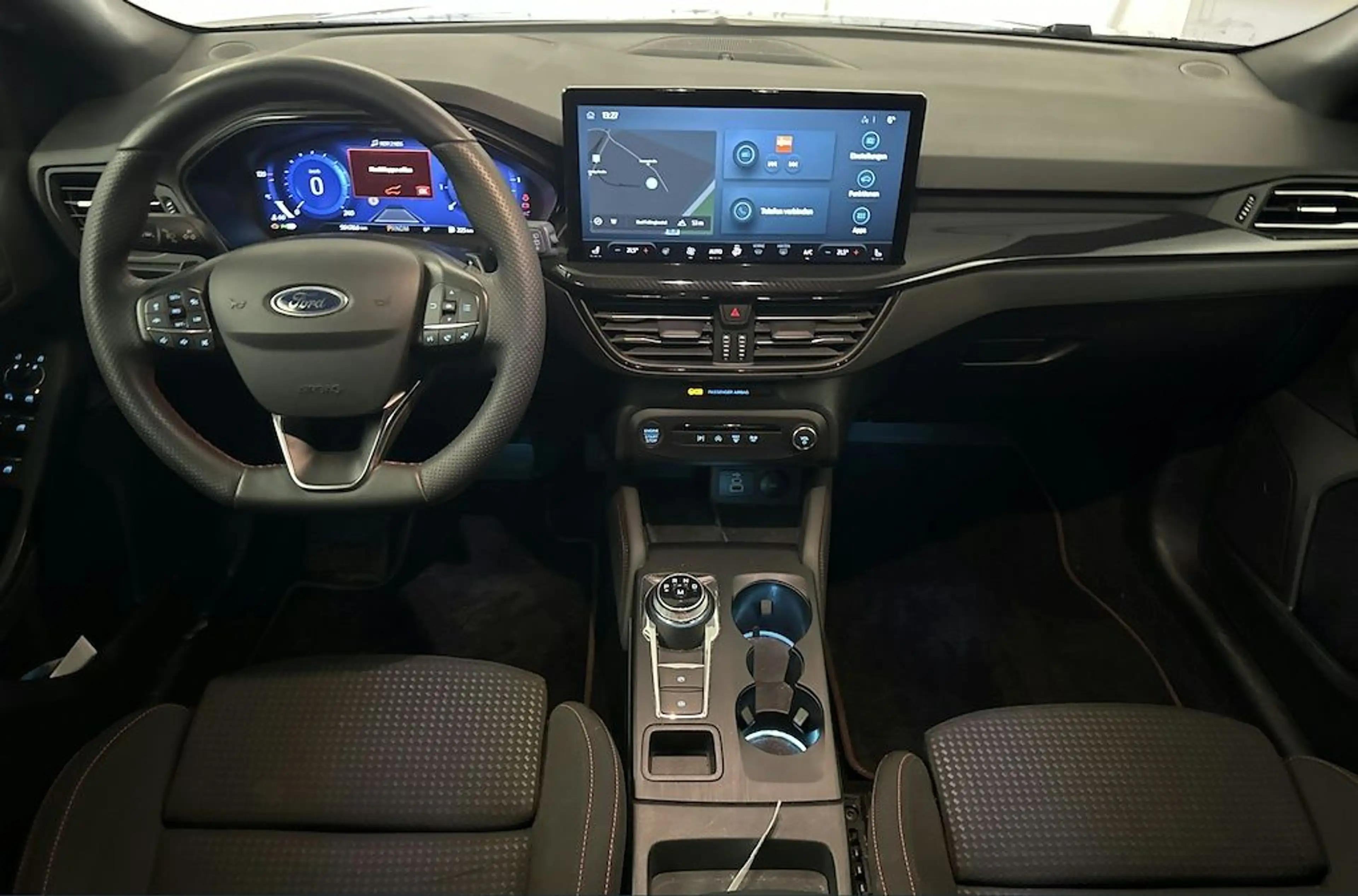 Ford Focus Turnier 1.5 ST-Line X | Autom. | Panodach — photo 14