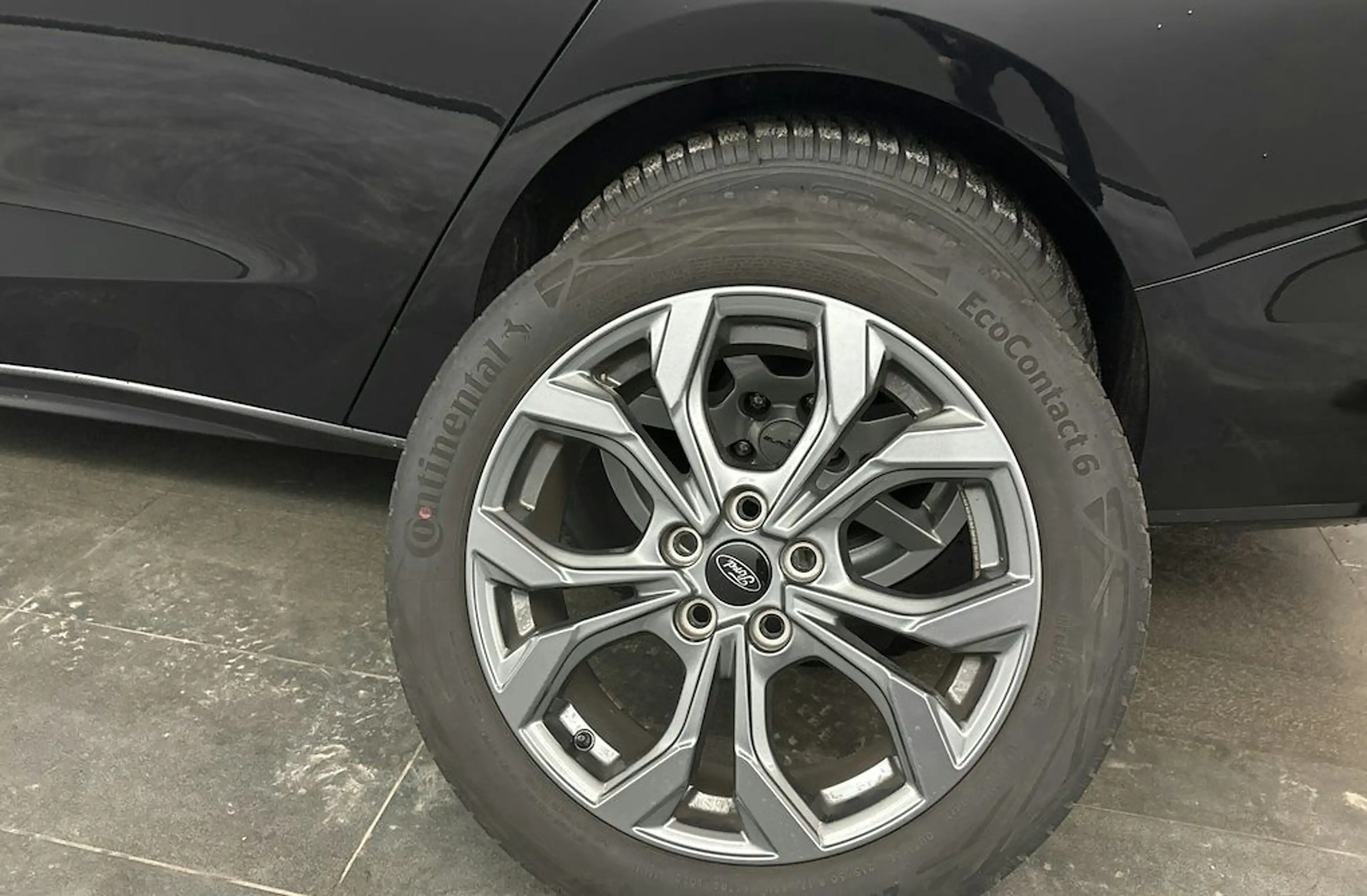 Ford Focus Turnier 1.5 ST-Line X | Autom. | Panodach — photo 8