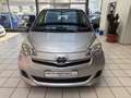 Toyota Verso-S Life 1.3 TÜV 1.Hand+VFW neu Garantie Klima Panoram Silber - thumbnail 2