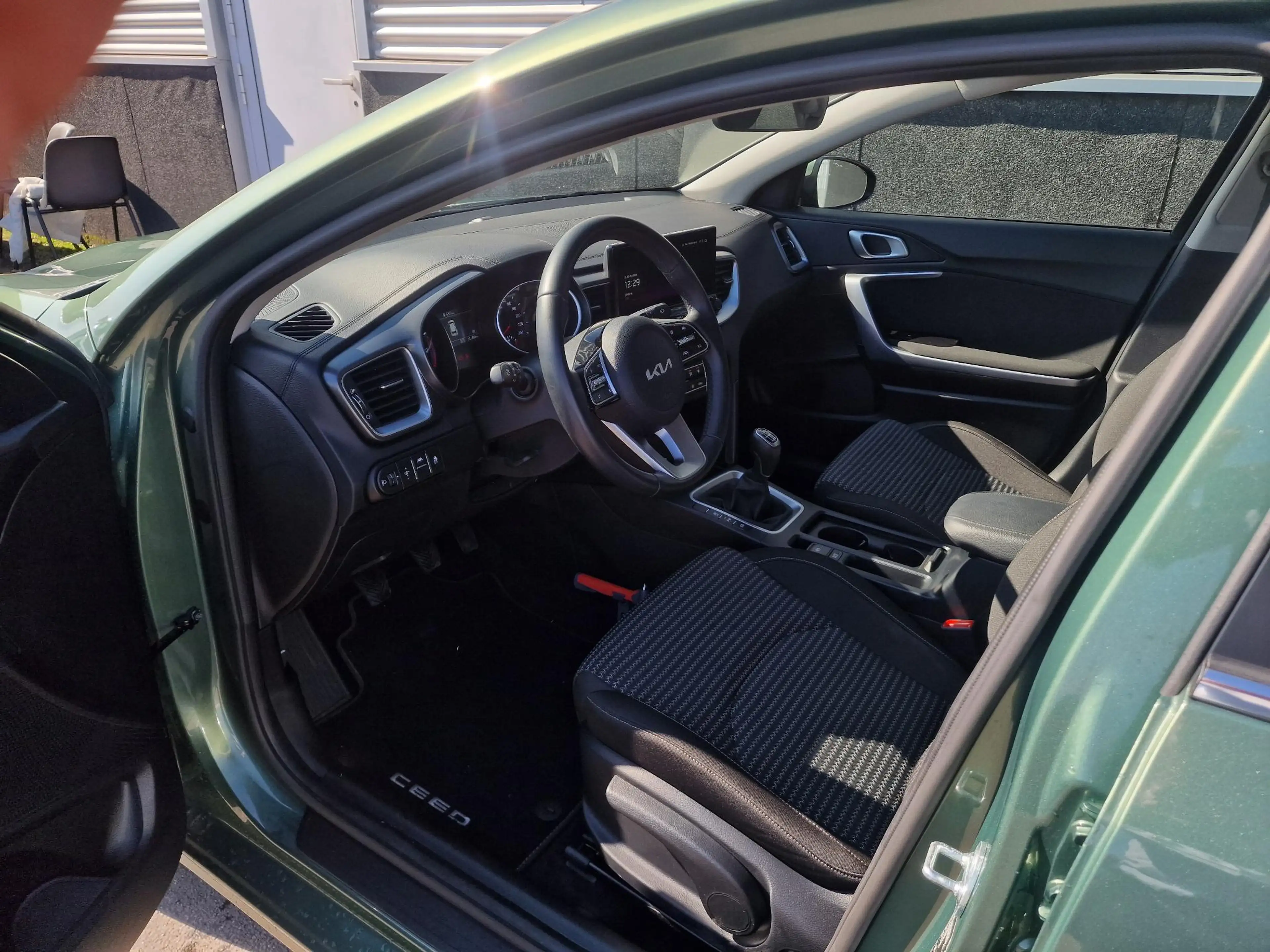 Kia Ceed SW / cee'd SW Sportswagon 1.5 T-GDi DynamicLine Trekhaak, naviga — photo 10