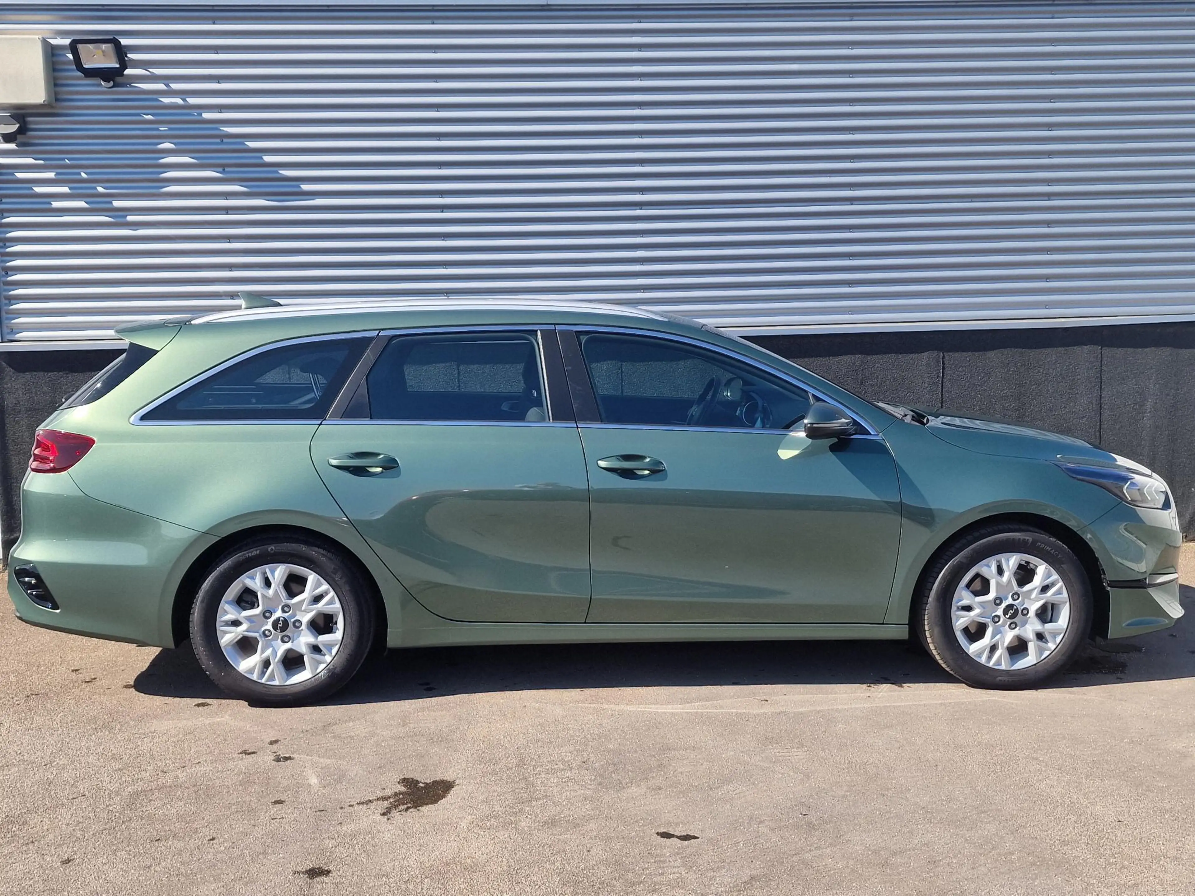 Kia Ceed SW / cee'd SW Sportswagon 1.5 T-GDi DynamicLine Trekhaak, naviga — photo 8