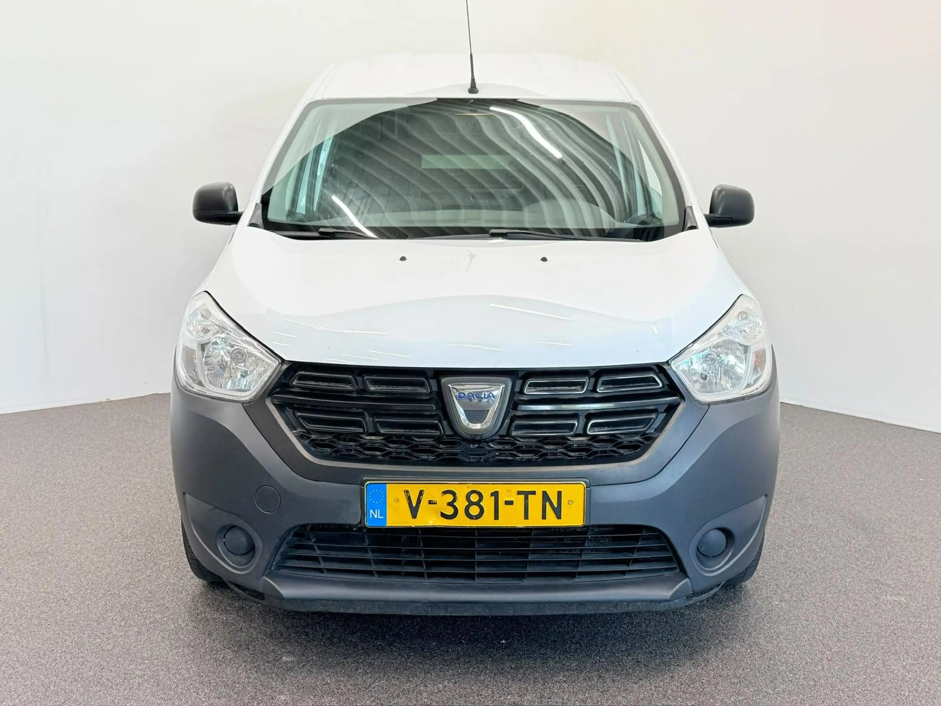 Dacia Dokker 1.5 dCi 75 Essential — photo 2