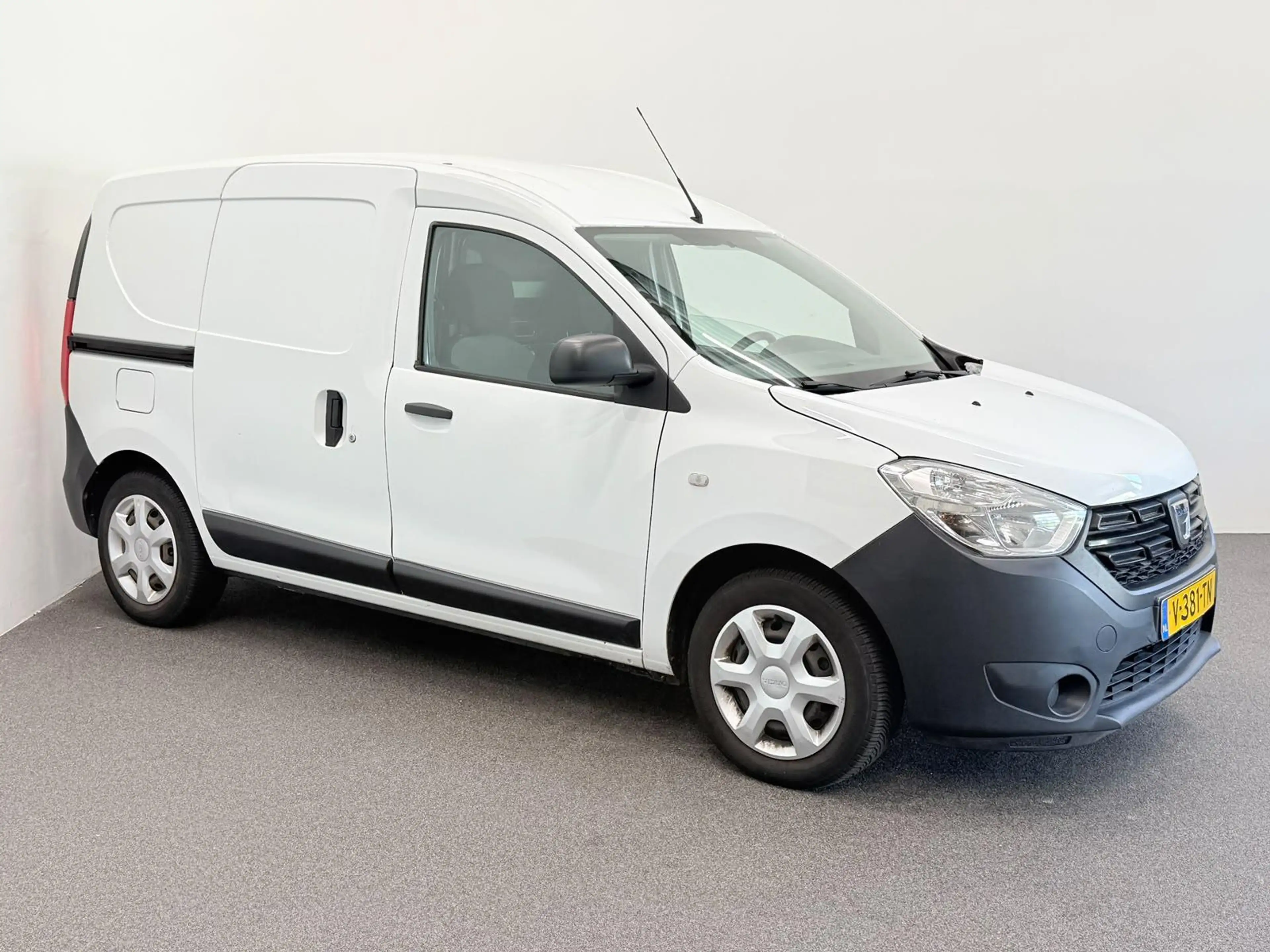 Dacia Dokker 1.5 dCi 75 Essential — photo 3