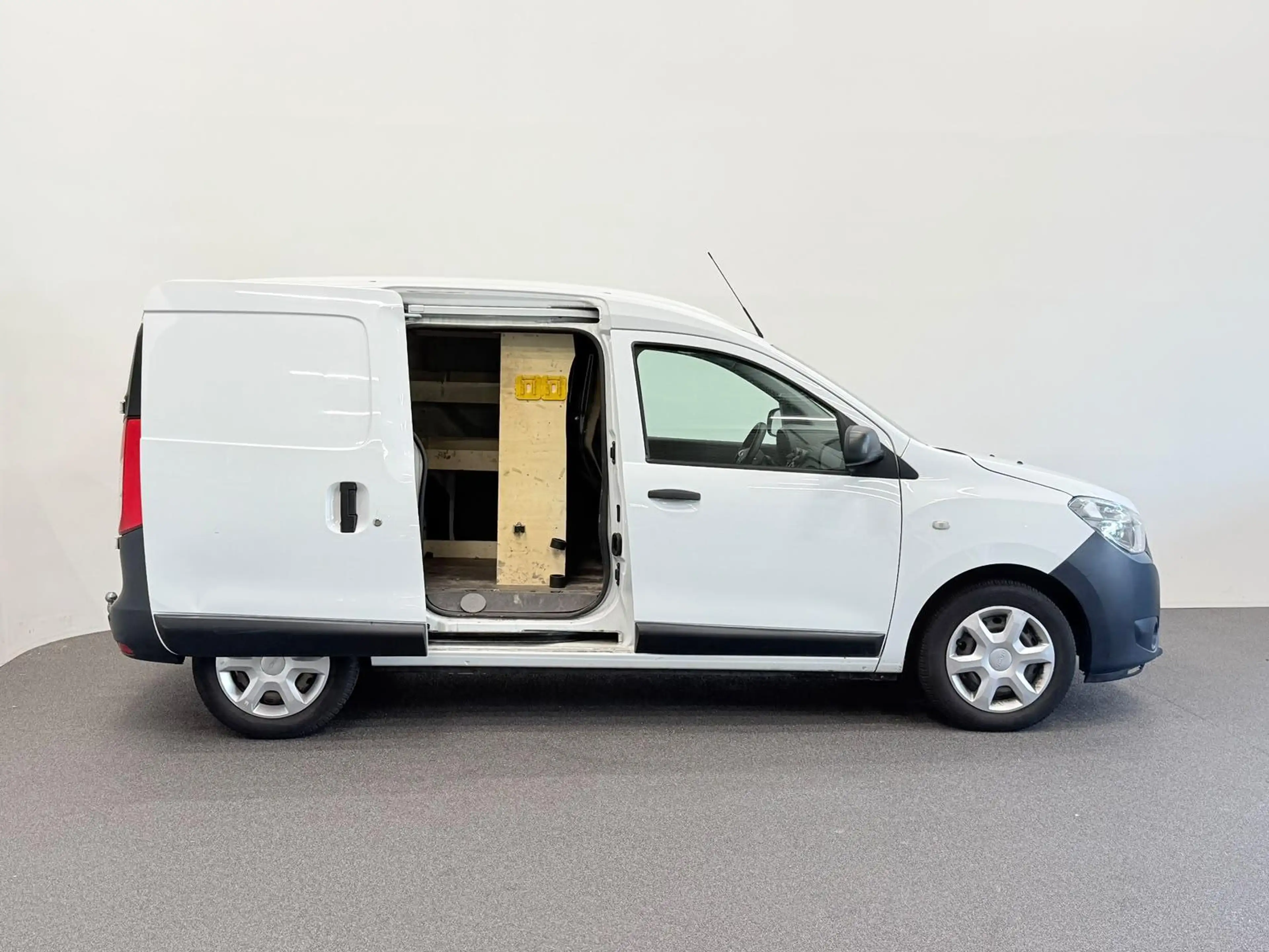 Dacia Dokker 1.5 dCi 75 Essential — photo 5