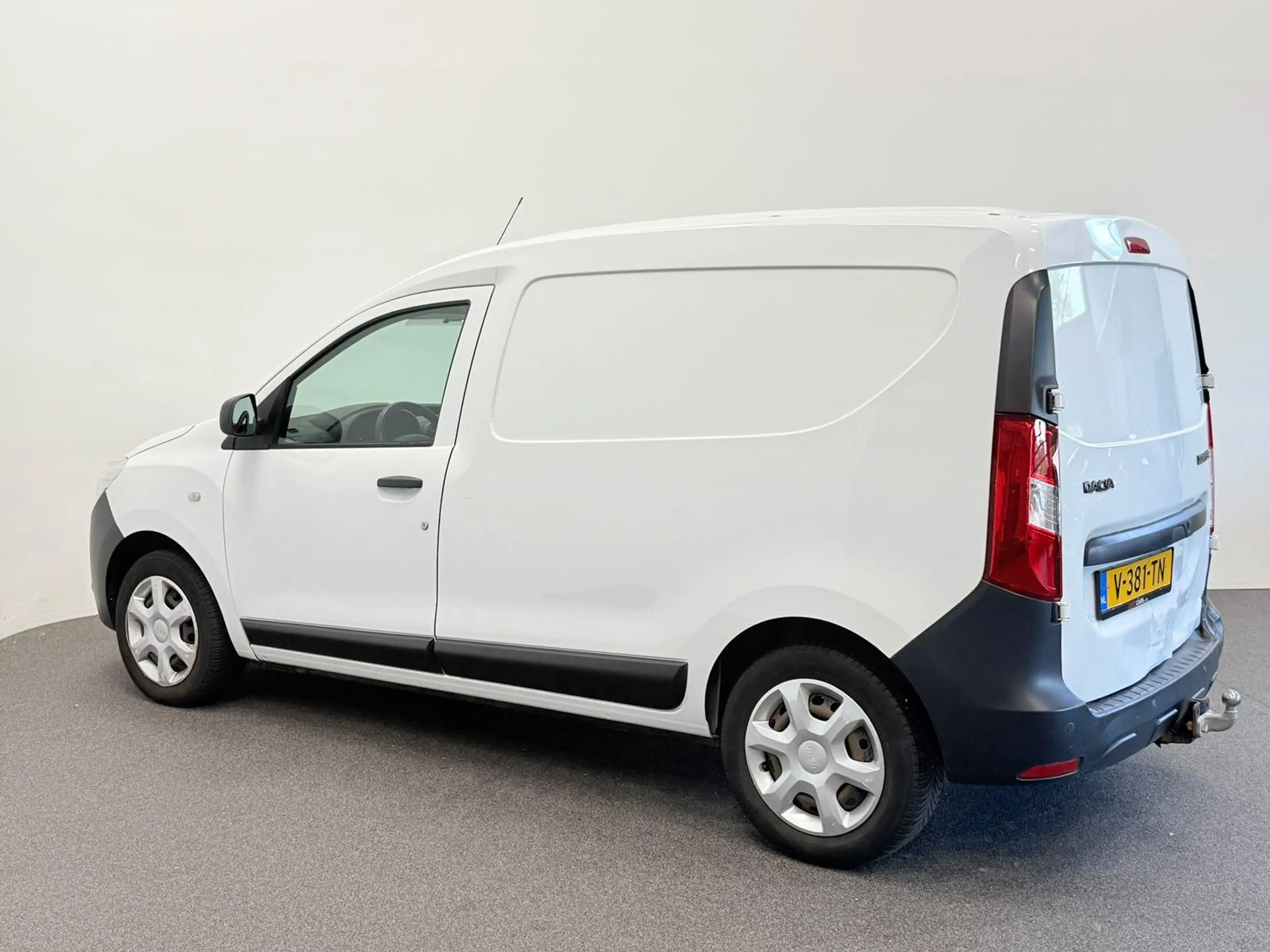 Dacia Dokker 1.5 dCi 75 Essential — photo 9