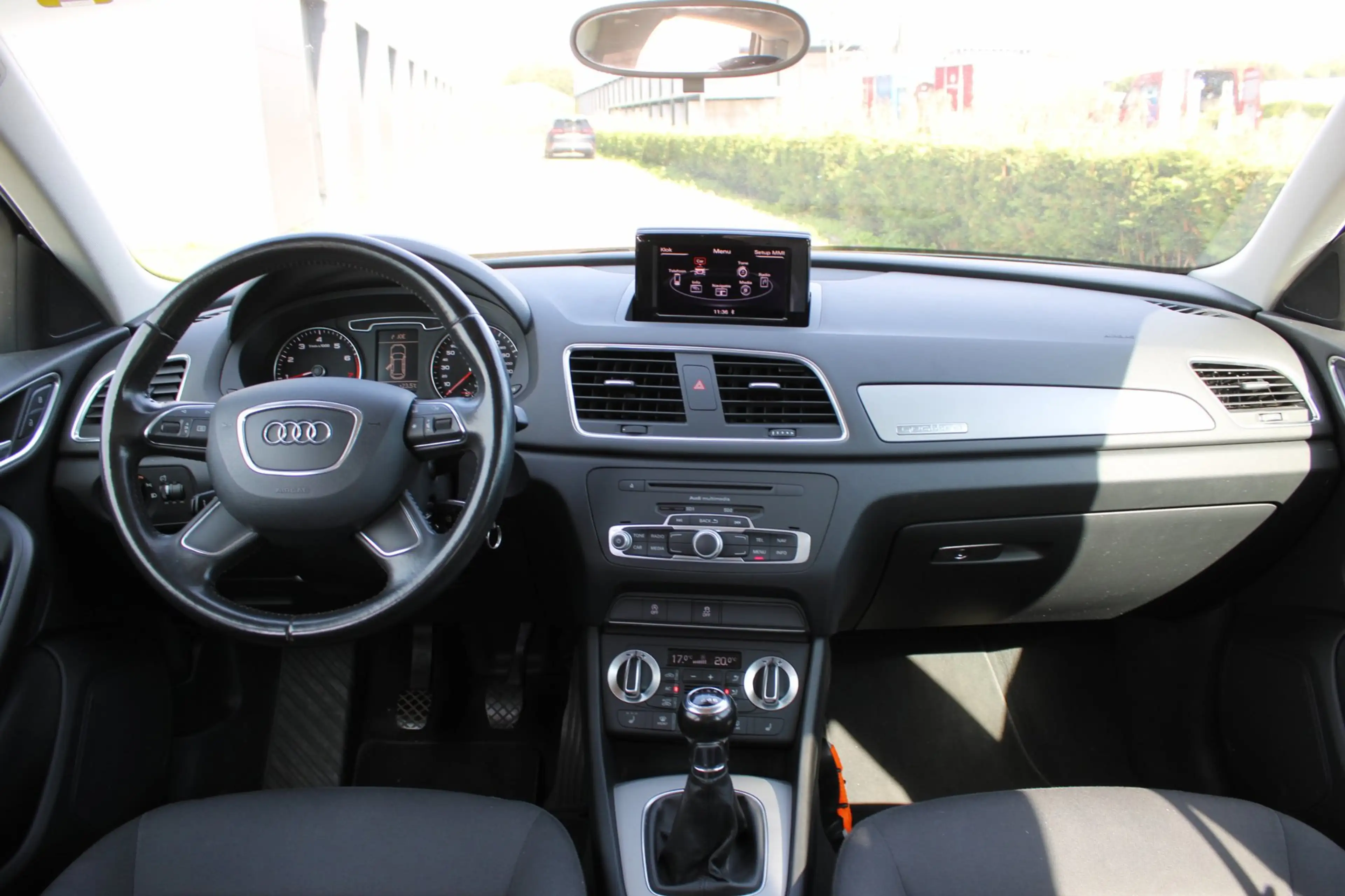Audi Q3 2.0 TFSI Quattro ProLine Trekhaak Clima Navi LED — photo 4