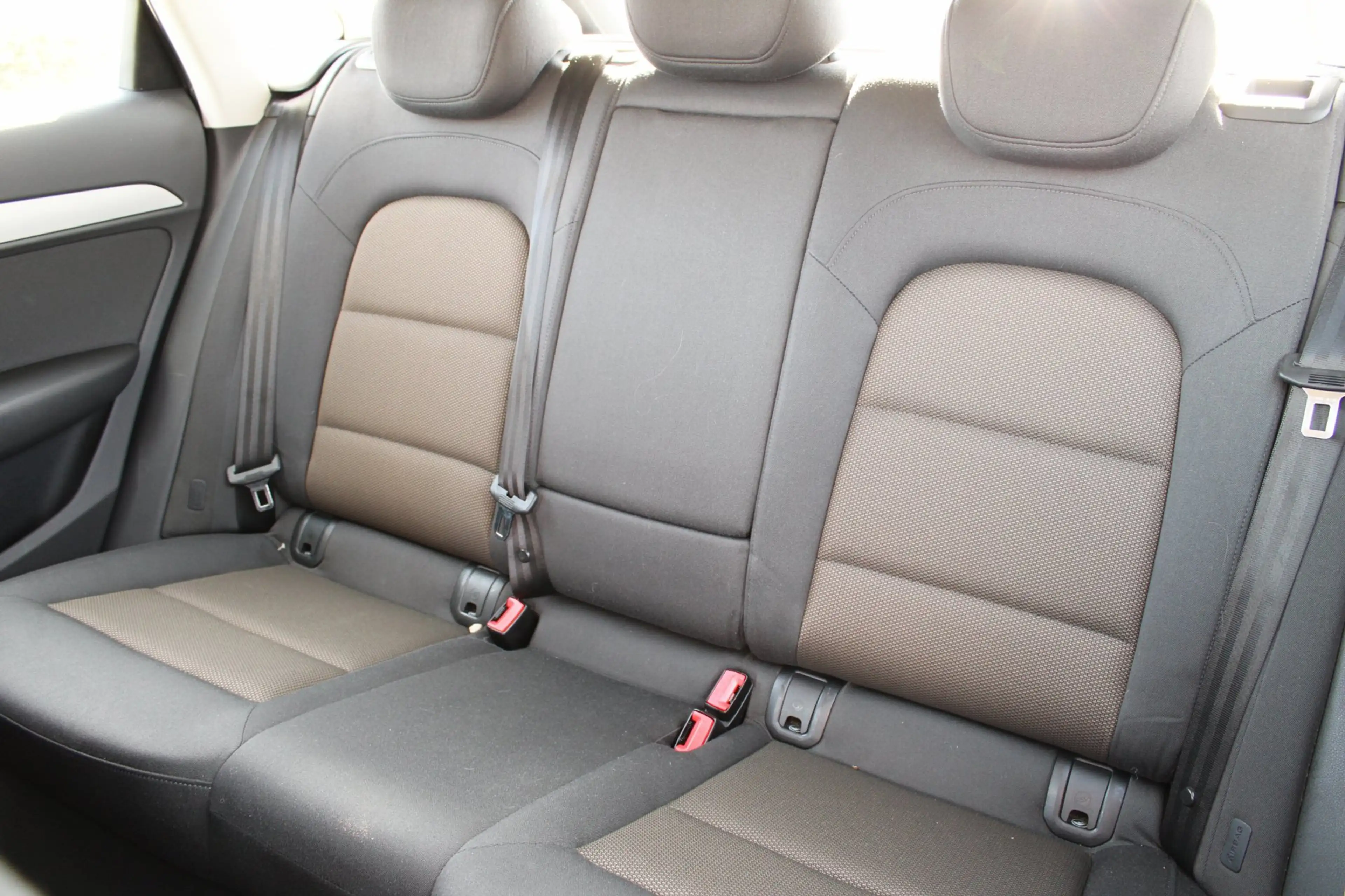 Audi Q3 2.0 TFSI Quattro ProLine Trekhaak Clima Navi LED — photo 12
